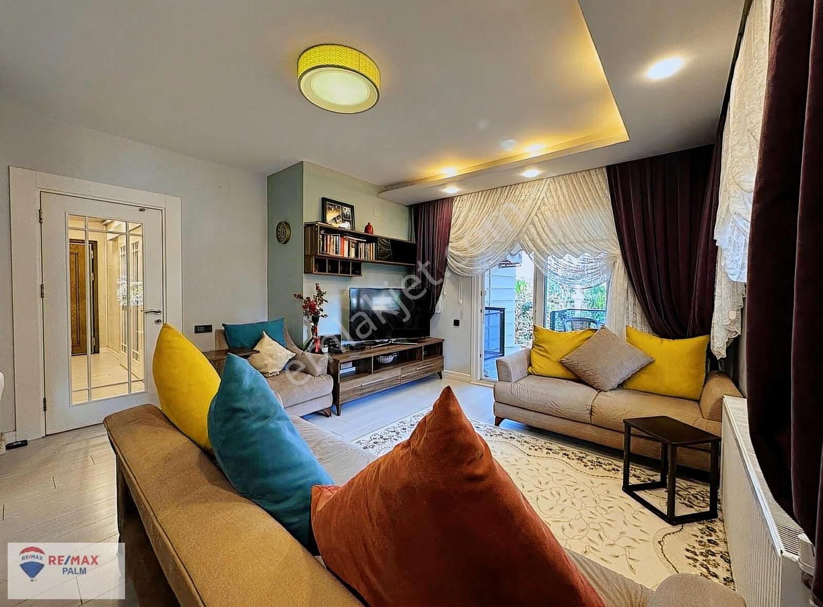 Remax Palm'den Cumhuriyet Konakları'nda Bahçeli Satılık Daire - Görsel 9