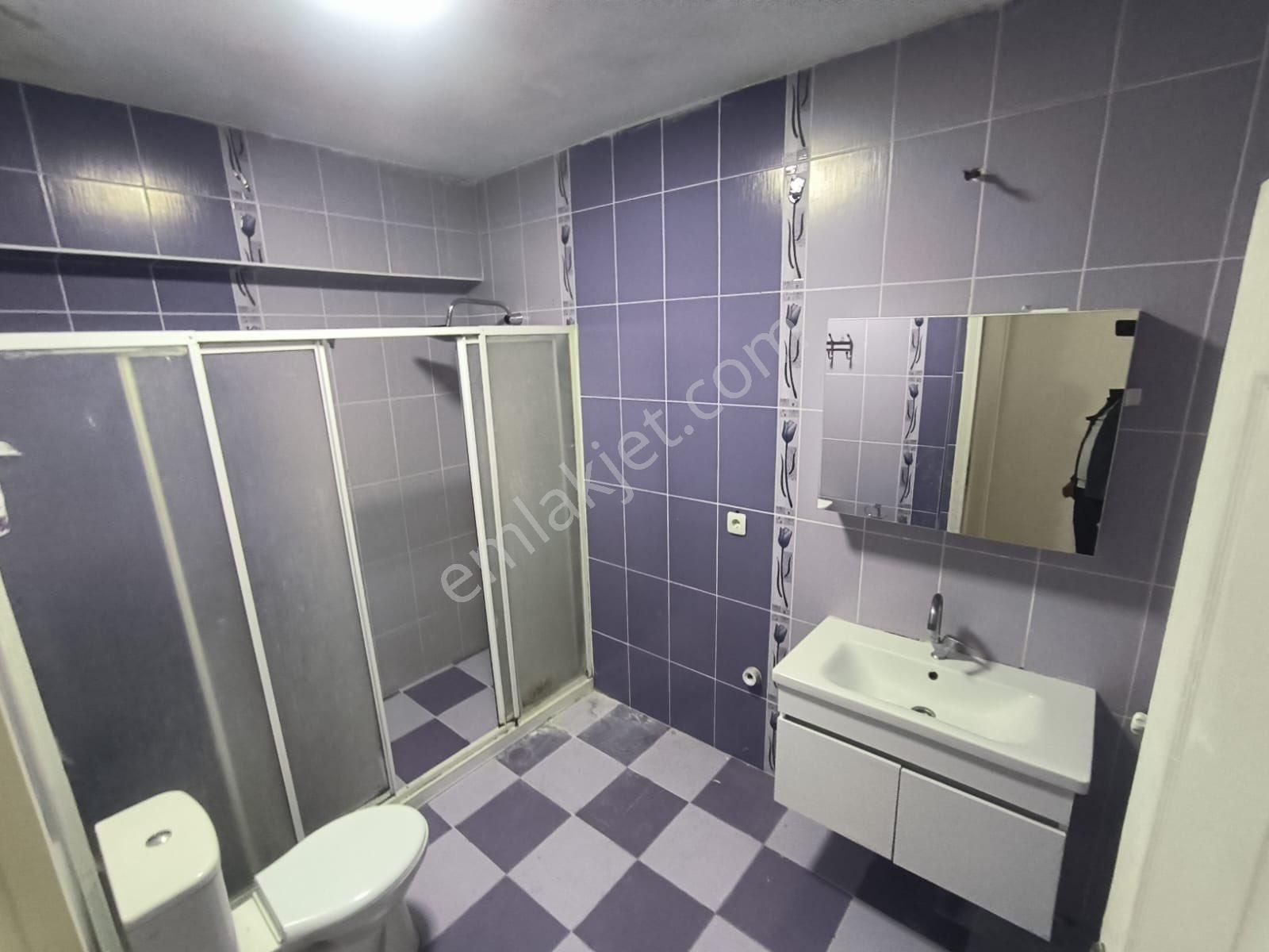 İsmetpaşa Mah’de 3+1 130m2 Satılık Balkonlu Ara Kat Daire - Görsel 14