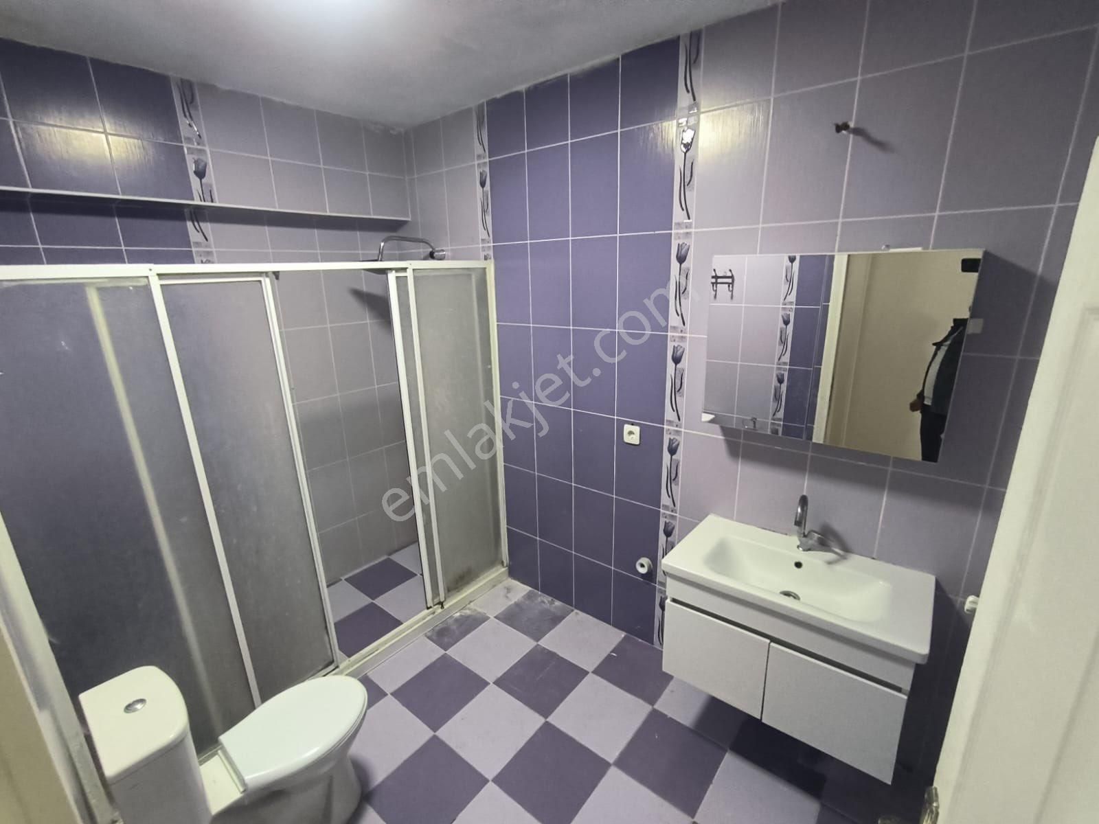 İsmetpaşa Mah’de 3+1 130m2 Satılık Balkonlu Ara Kat Daire - Görsel 12