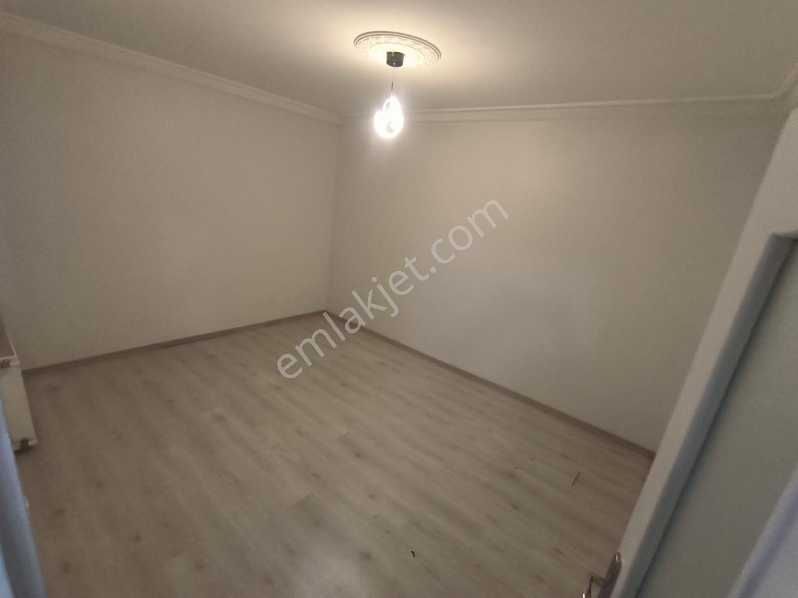 İsmetpaşa Mah’de 3+1 130m2 Satılık Balkonlu Ara Kat Daire - Görsel 26