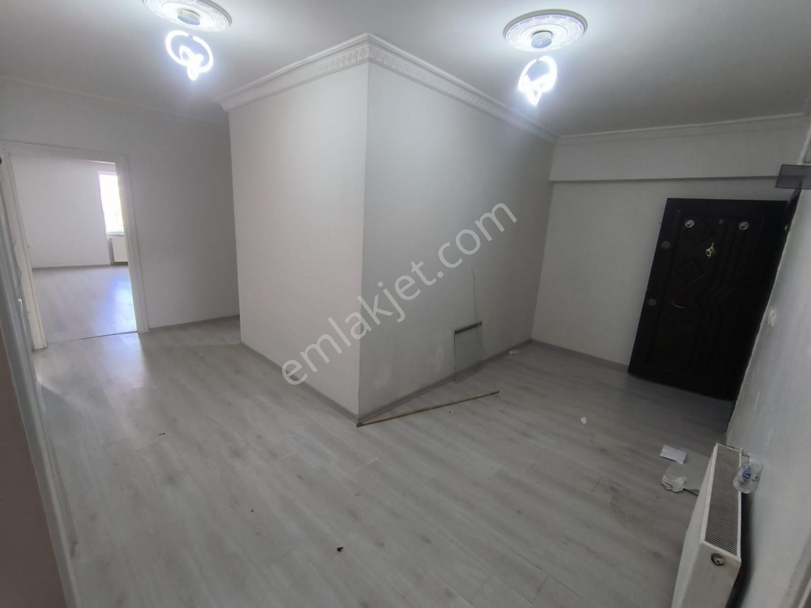 İsmetpaşa Mah’de 3+1 130m2 Satılık Balkonlu Ara Kat Daire - Görsel 4