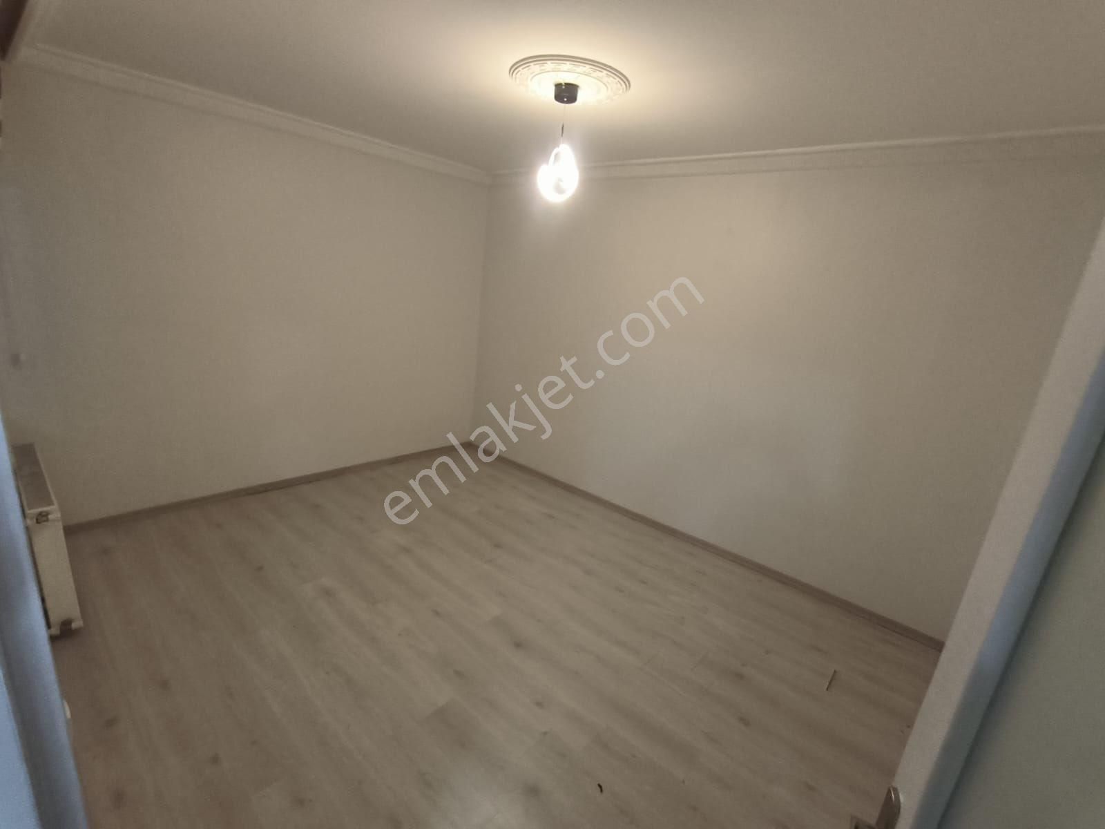 İsmetpaşa Mah’de 3+1 130m2 Satılık Balkonlu Ara Kat Daire - Görsel 25