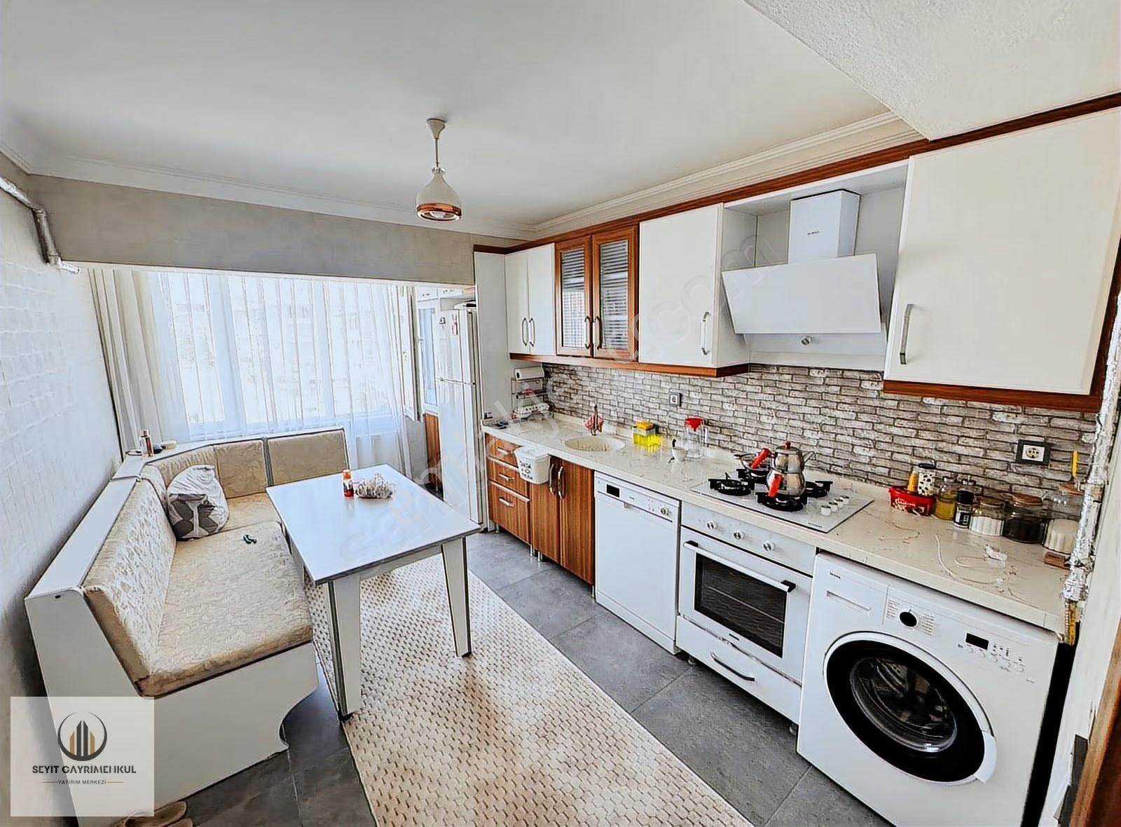 investment listing 40