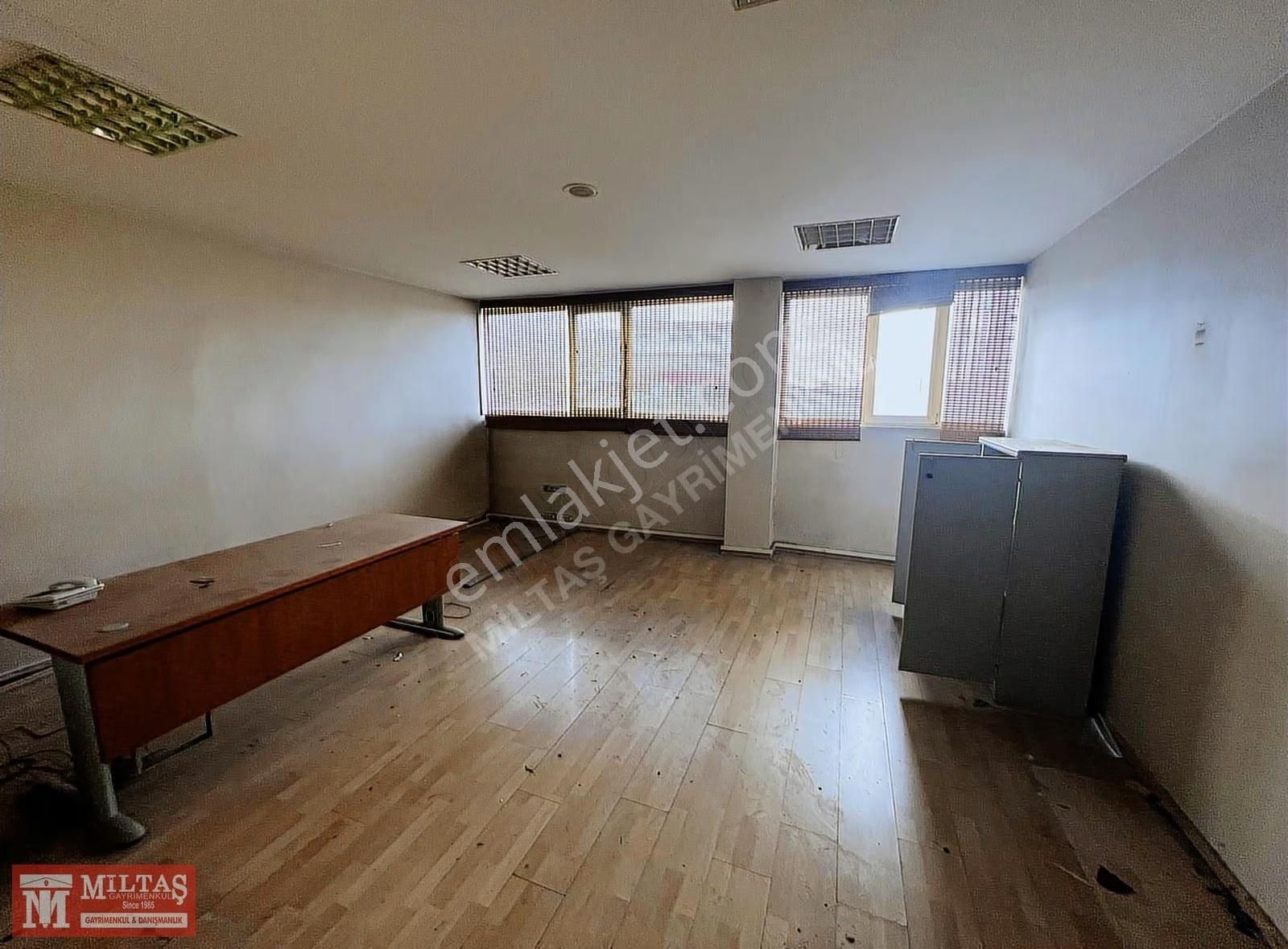 Merter Fatih Cad. Üstünde Tabela Değeri Yüksek 750m2 Kiralık - Görsel 12