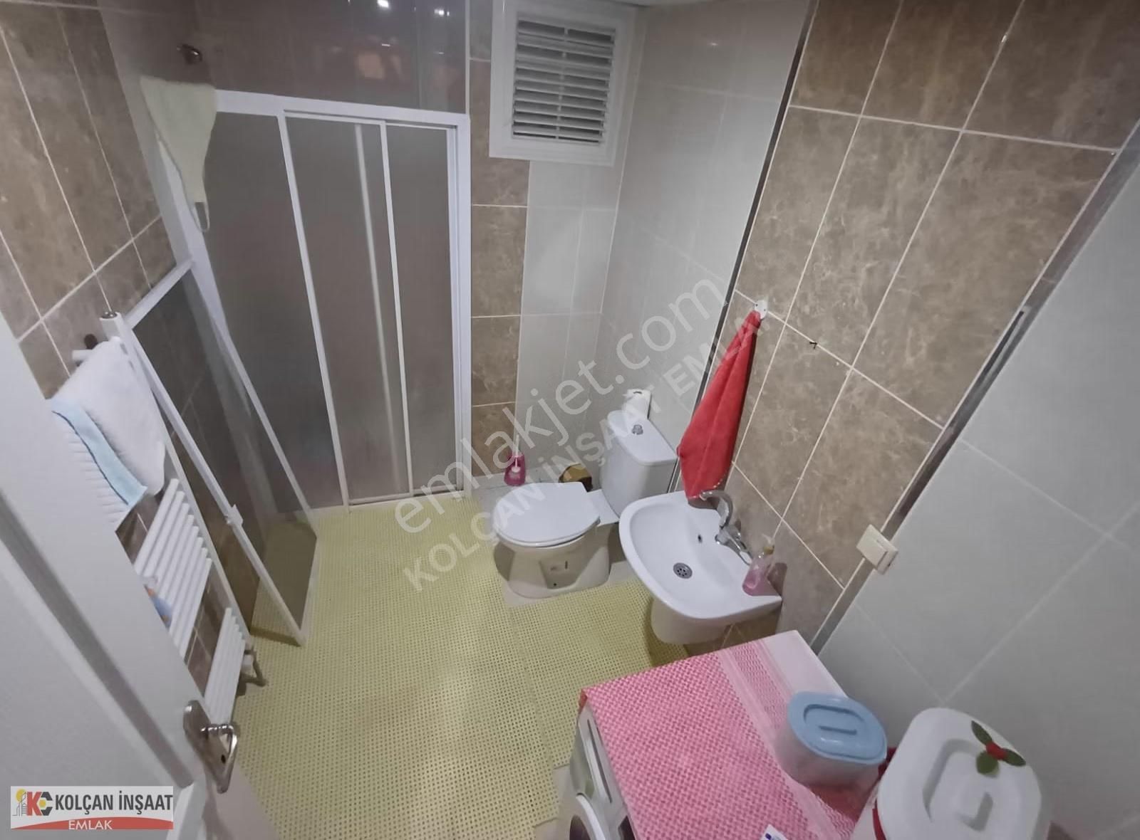 Kolçan Emlak'tan Yenidoganda Eşyalı Satılık 3+1 Daire - Görsel 4
