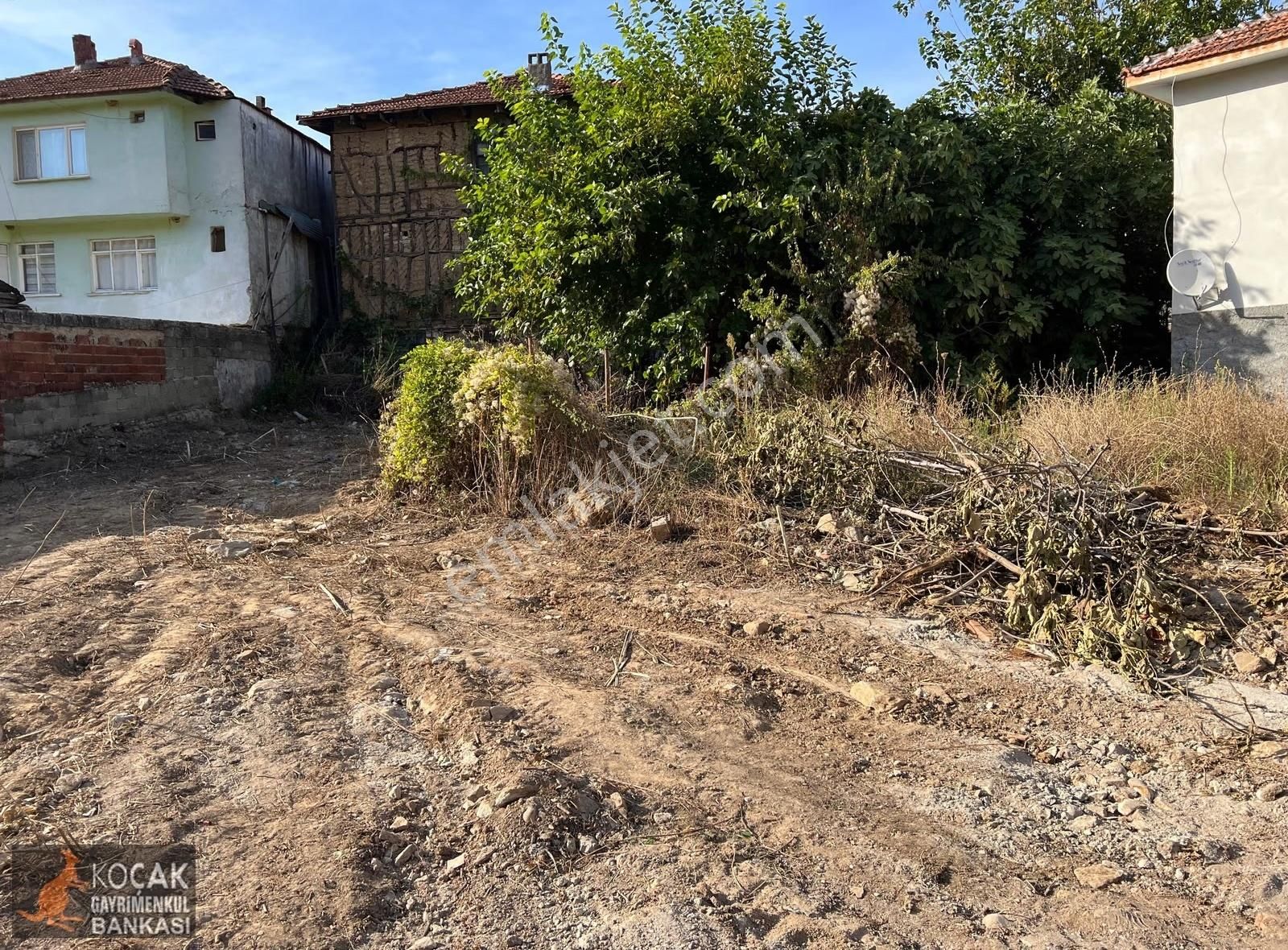 İznik Yörükler Köyünde 338m2 Satılık Konut İmarlı Arsa - Görsel 6