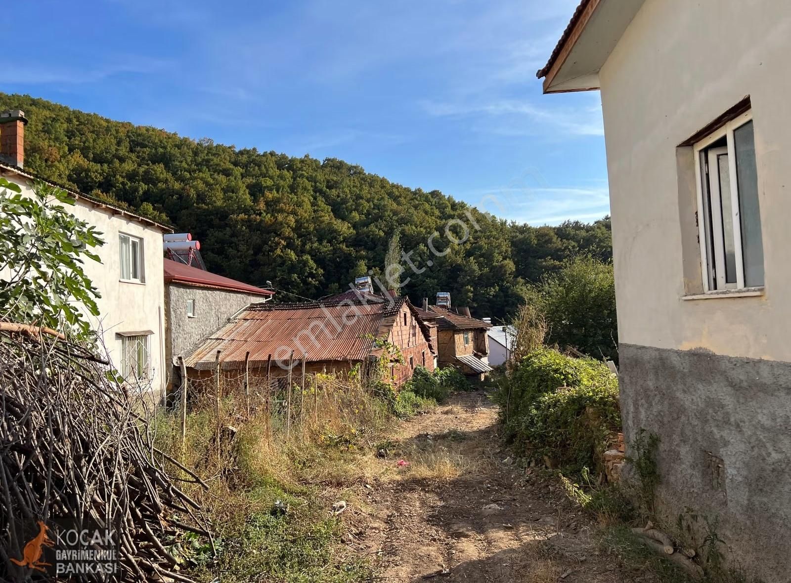 İznik Yörükler Köyünde 338m2 Satılık Konut İmarlı Arsa - Görsel 12