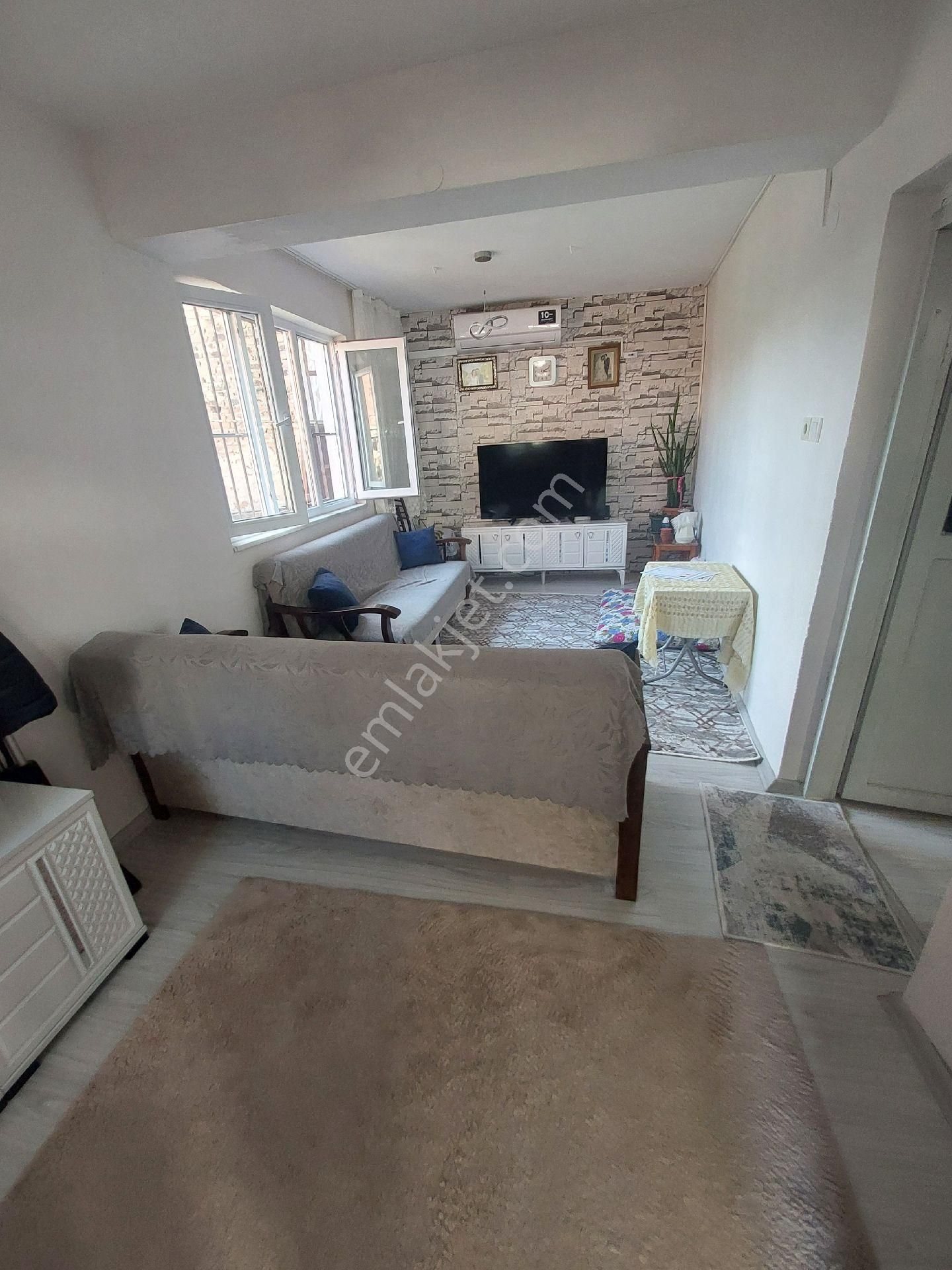 Doğru Gayrimenkulden Pınarbaşı Mahallesinde 2+1 Mmüstakil Ev - Görsel 2