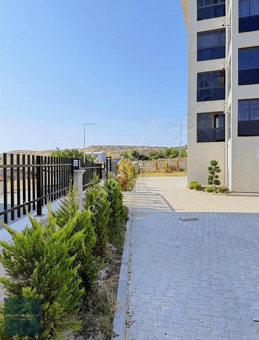İki Bloklu Sitede Arakat 3+1 Ultra Lüks Daire 3 Balkonlu - Görsel 17