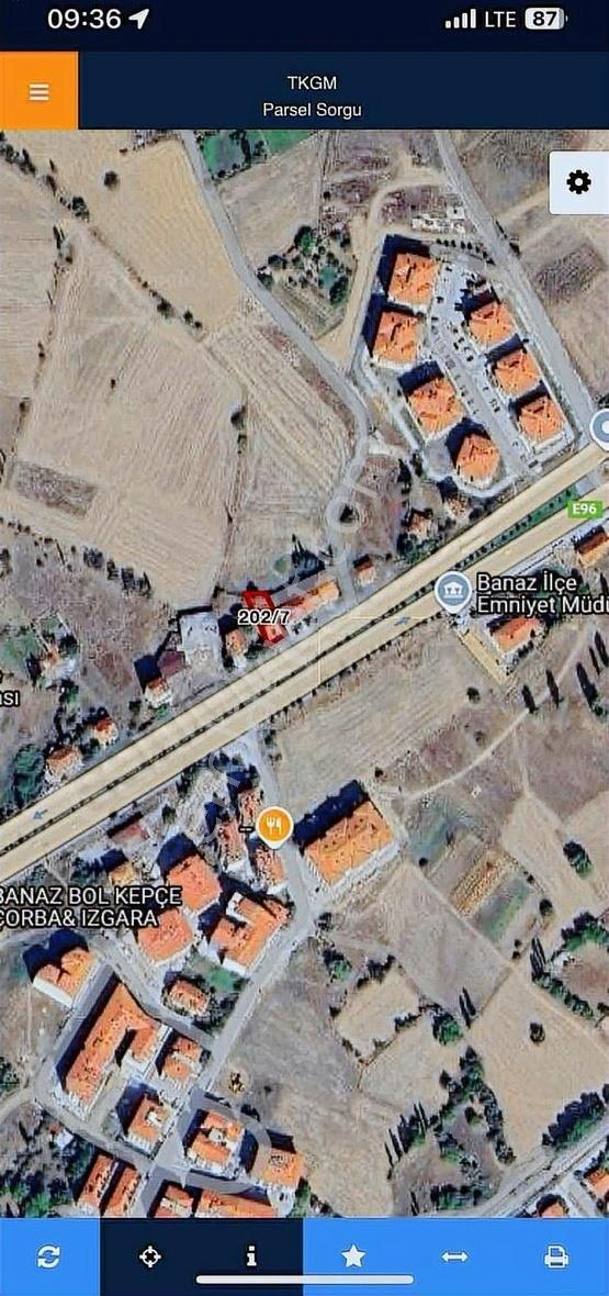 Banaz Asfaltüzeri 6 Kataimarlı 15 Daire 2 Dükkanlık Arsa