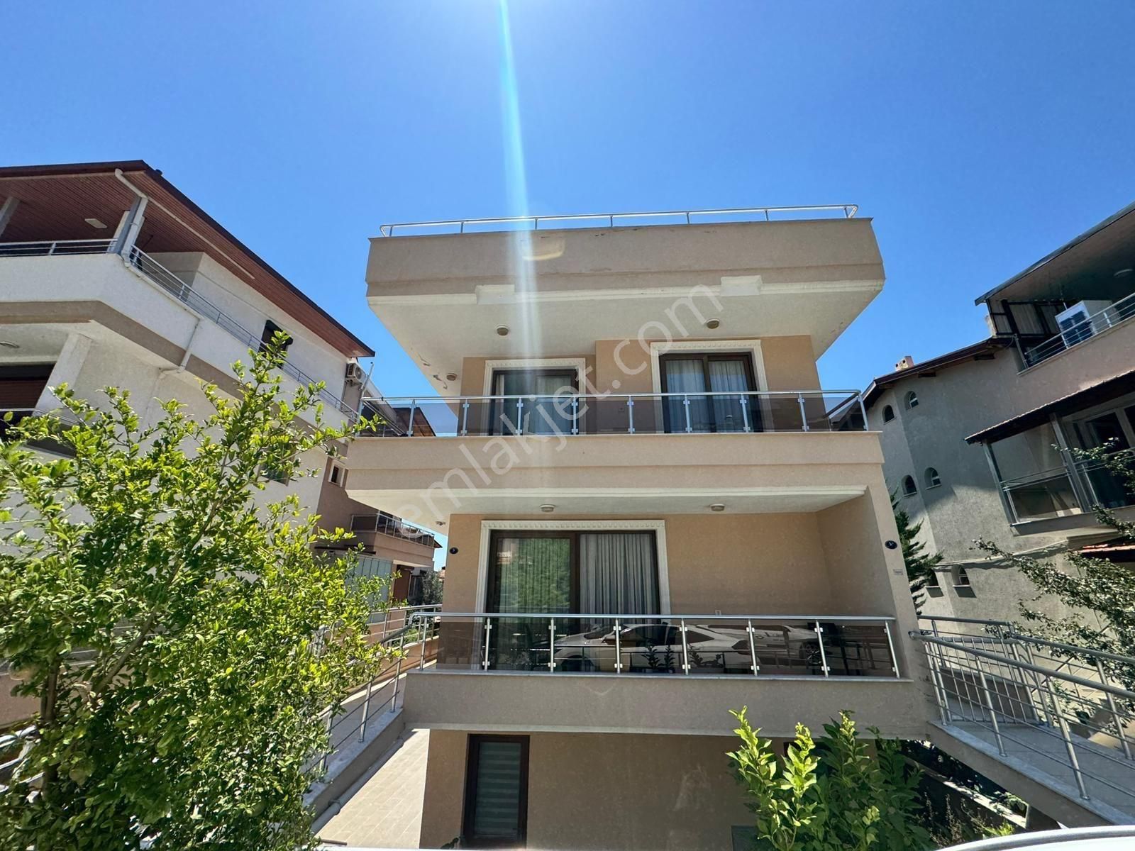 Denize Yürüme Mesafesinde 3+1 Villa (gözütok Emlak) - Görsel 23