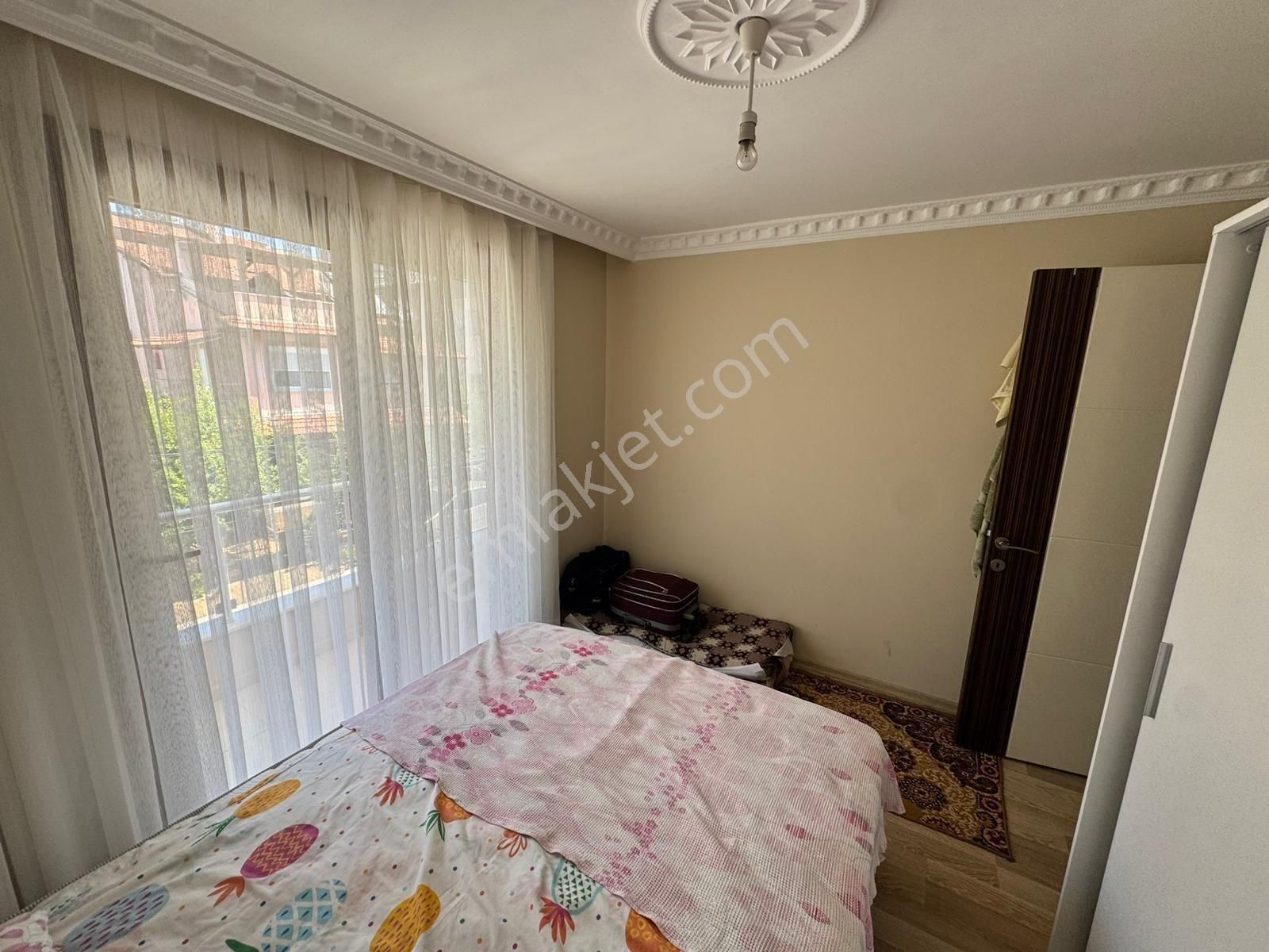 Denize Yürüme Mesafesinde 3+1 Villa (gözütok Emlak) - Görsel 18