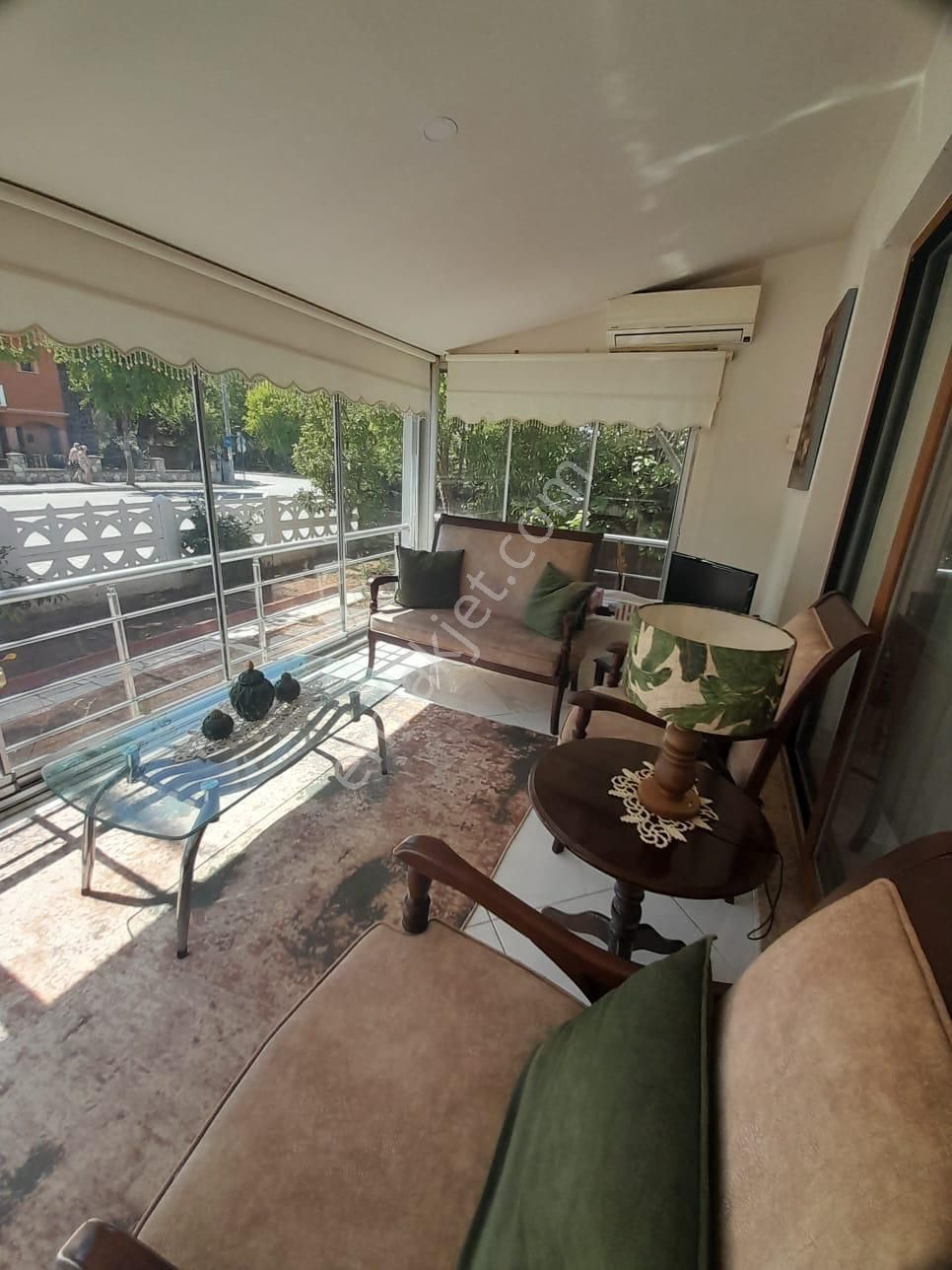 Stop’tan Foça Ana Cadde Üzeri Ticari Vasıflı Satılık Villa - Görsel 19