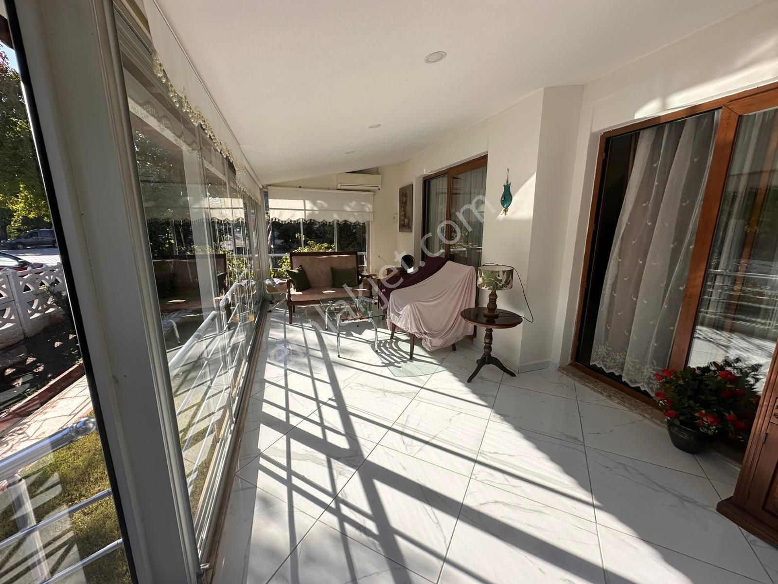 Stop’tan Foça Ana Cadde Üzeri Ticari Vasıflı Satılık Villa - Görsel 29