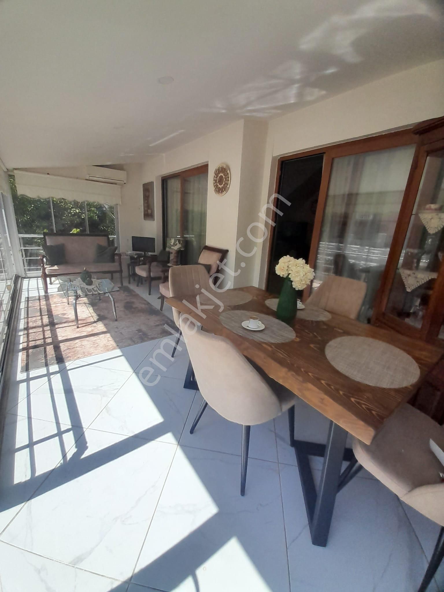 Stop’tan Foça Ana Cadde Üzeri Ticari Vasıflı Satılık Villa - Görsel 27