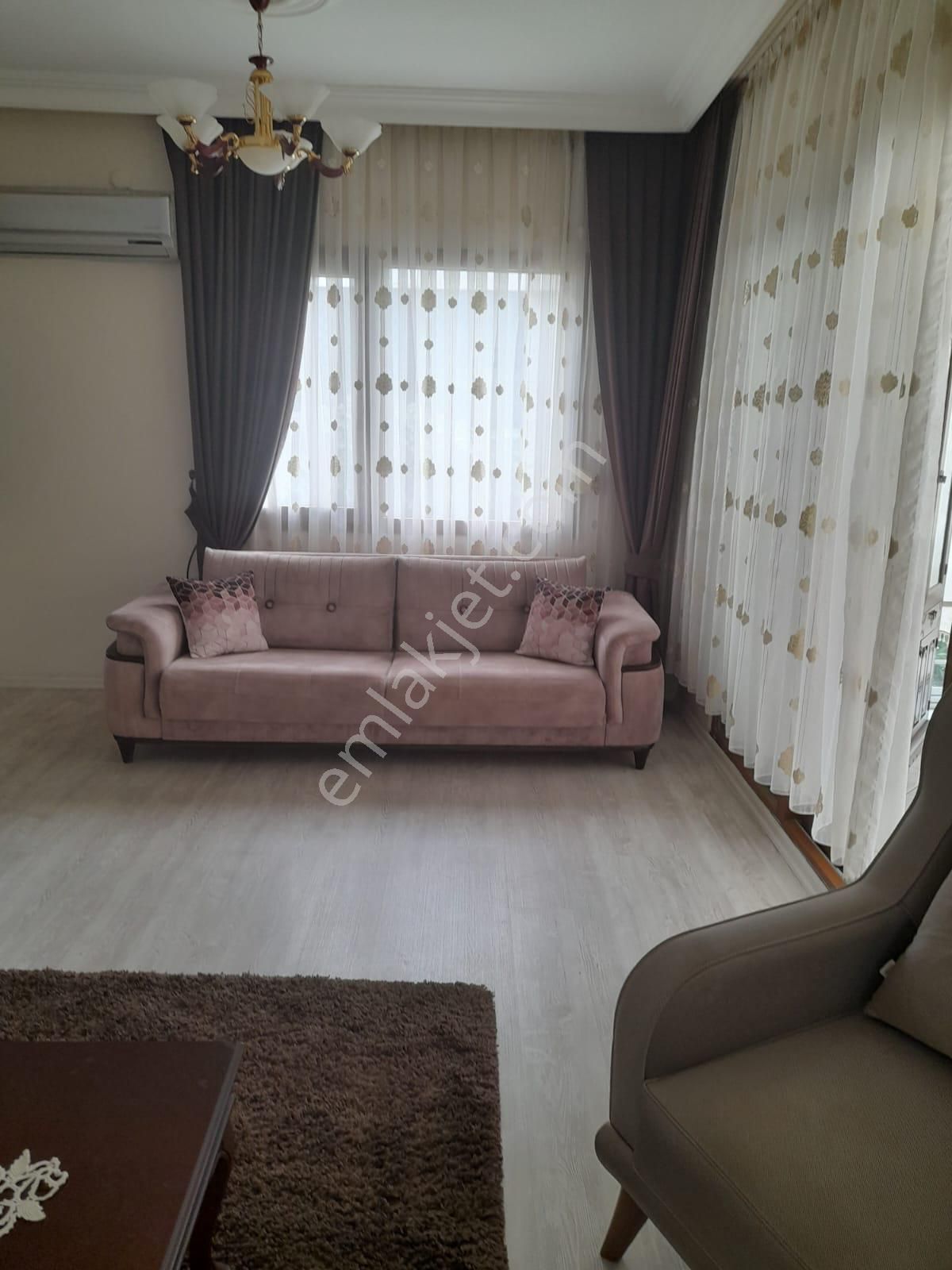 Stop’tan Foça Ana Cadde Üzeri Ticari Vasıflı Satılık Villa - Görsel 15