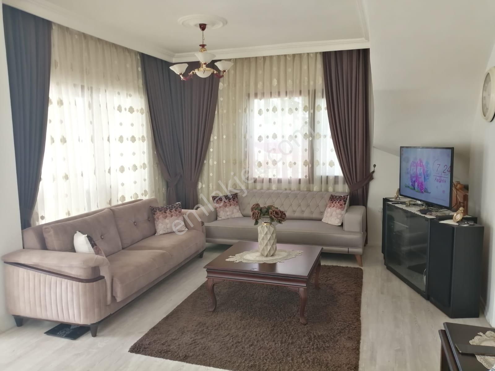 Stop’tan Foça Ana Cadde Üzeri Ticari Vasıflı Satılık Villa - Görsel 12