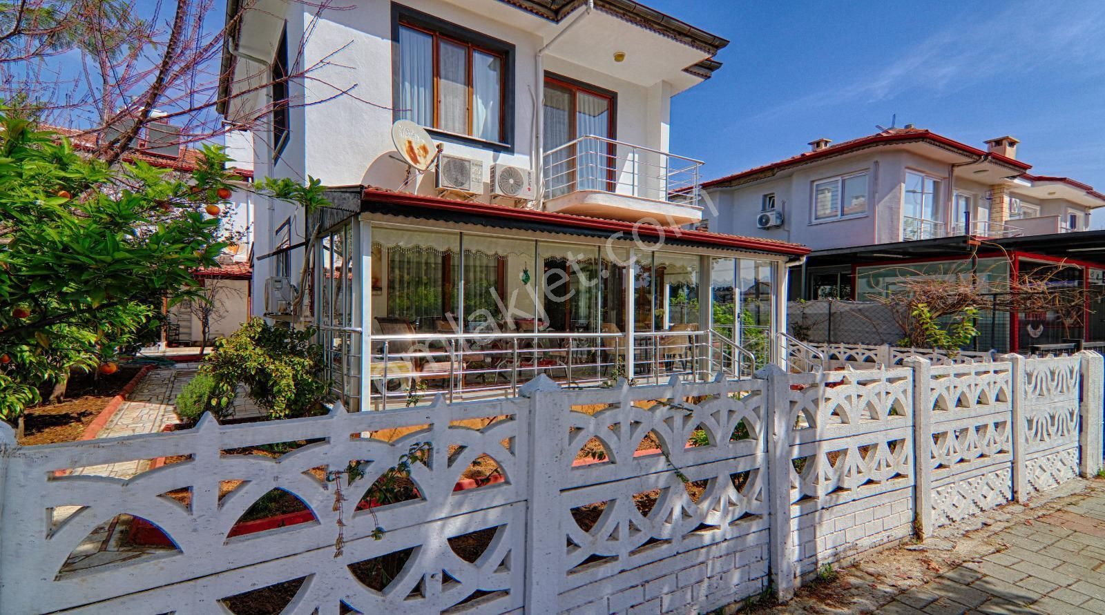 Stop’tan Foça Ana Cadde Üzeri Ticari Vasıflı Satılık Villa - Görsel 6