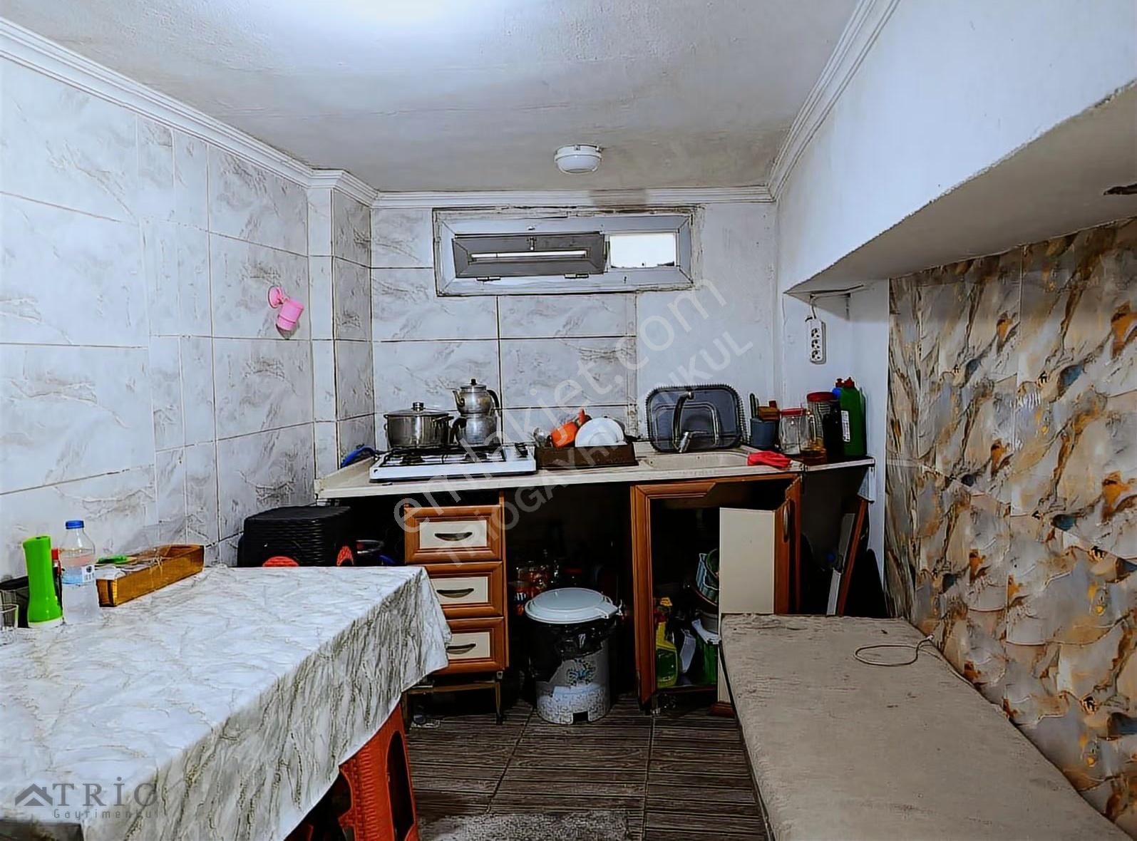 Esenyurt Şehitler Mah. Ana Cadde Üzeri 180 M2 Satılık Dükkan - Görsel 9