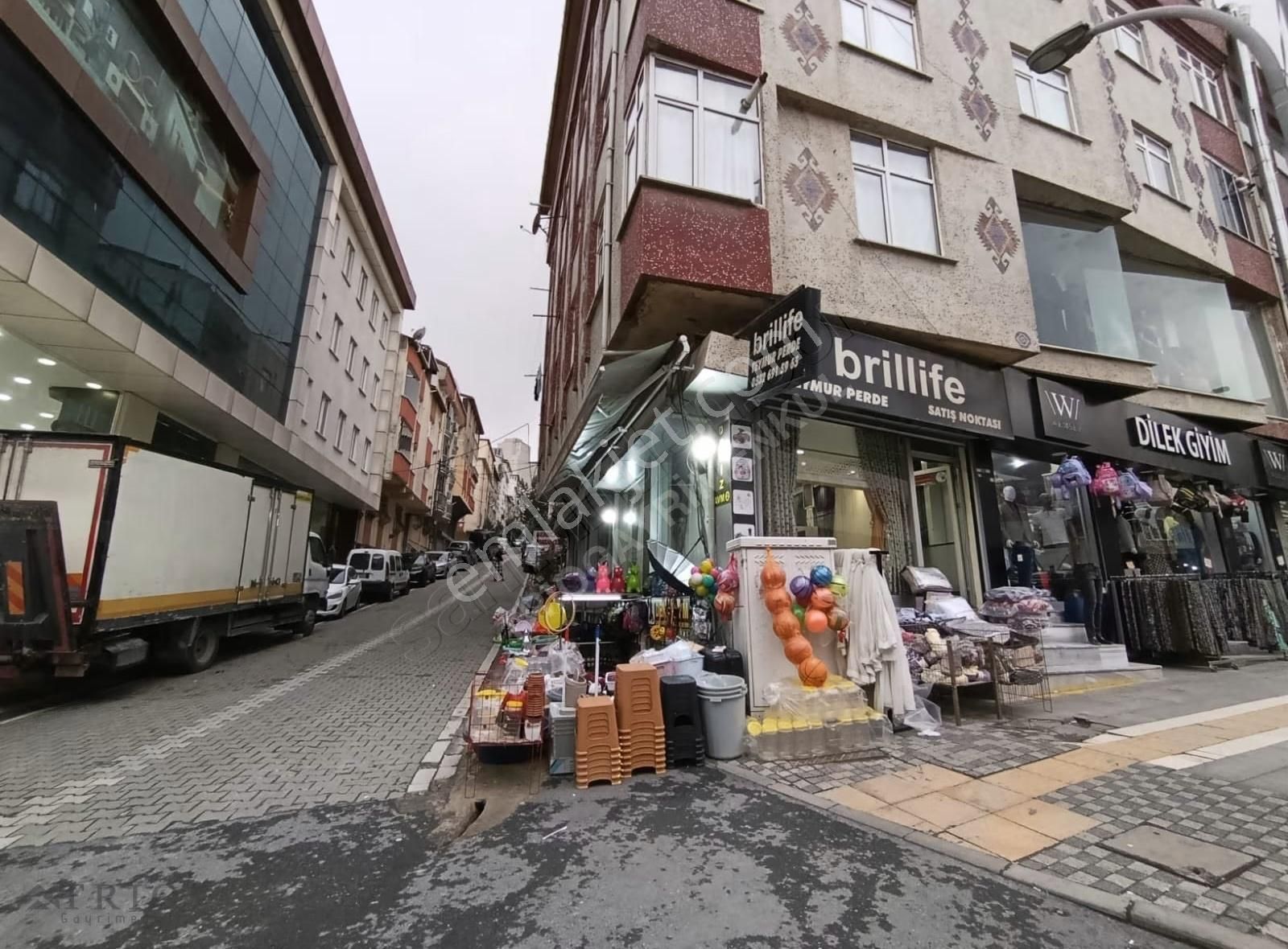 Esenyurt Şehitler Mah. Ana Cadde Üzeri 180 M2 Satılık Dükkan - Görsel 13