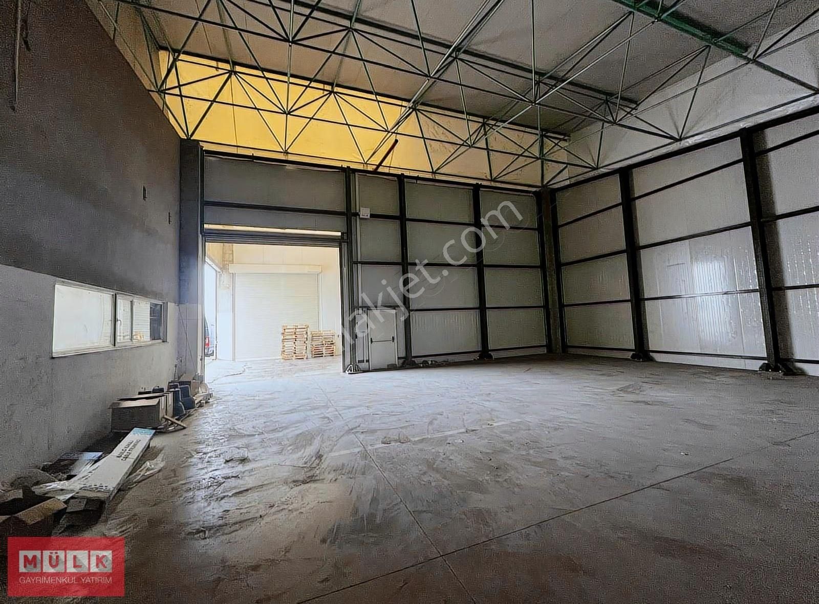 İkitelli'de Mülk Sahibin Den 532 M² Depo +kdv'li - Görsel 6