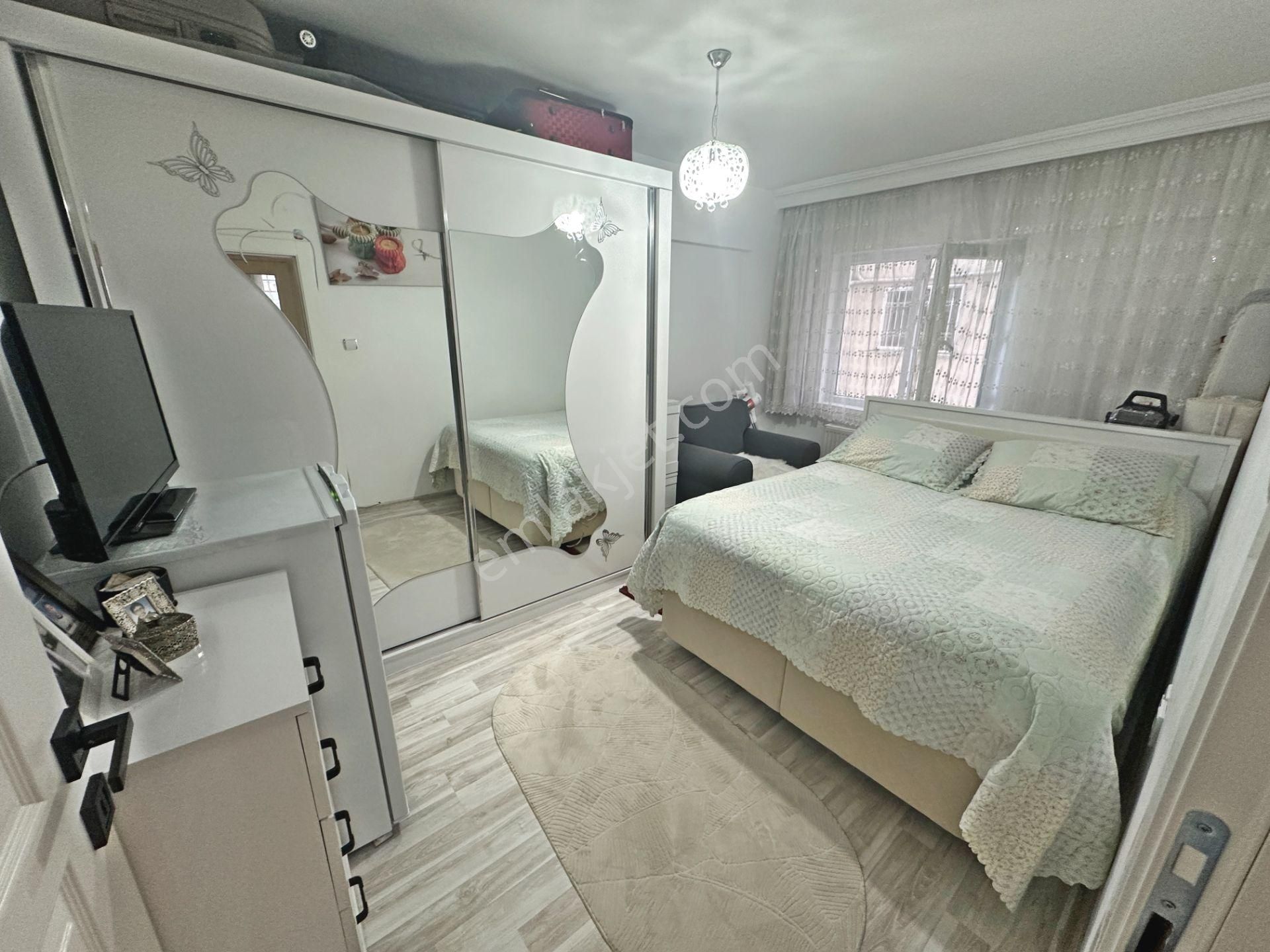 Şahintepe Mahallesinde Yapılı Balkonlu 2+1 Satılık Daire - Görsel 11