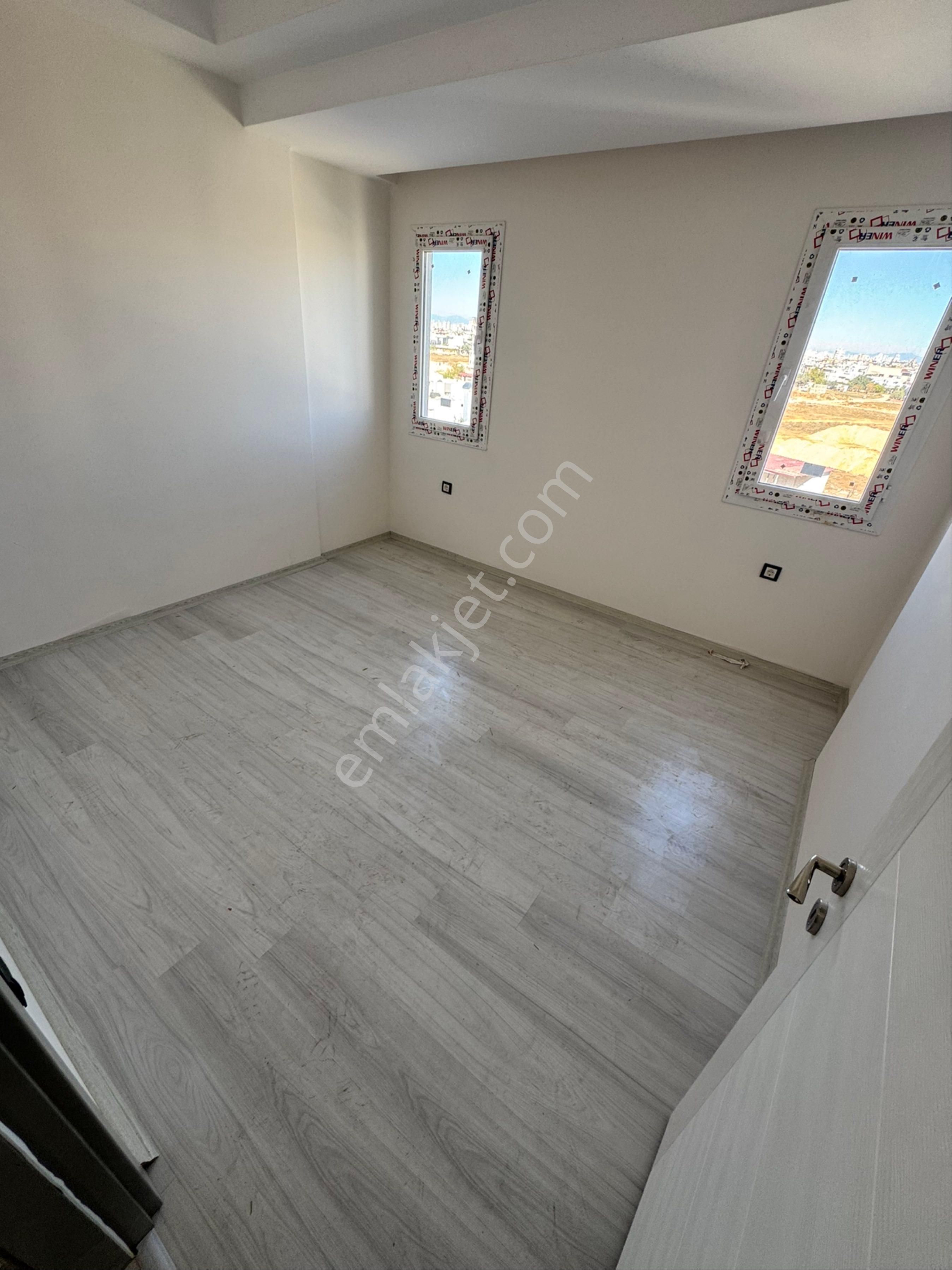 Saricam Orhangazi Mah 2+1 K Mutfak İskanli Hasarsiz Krediye Uygun Satliktir - Görsel 9