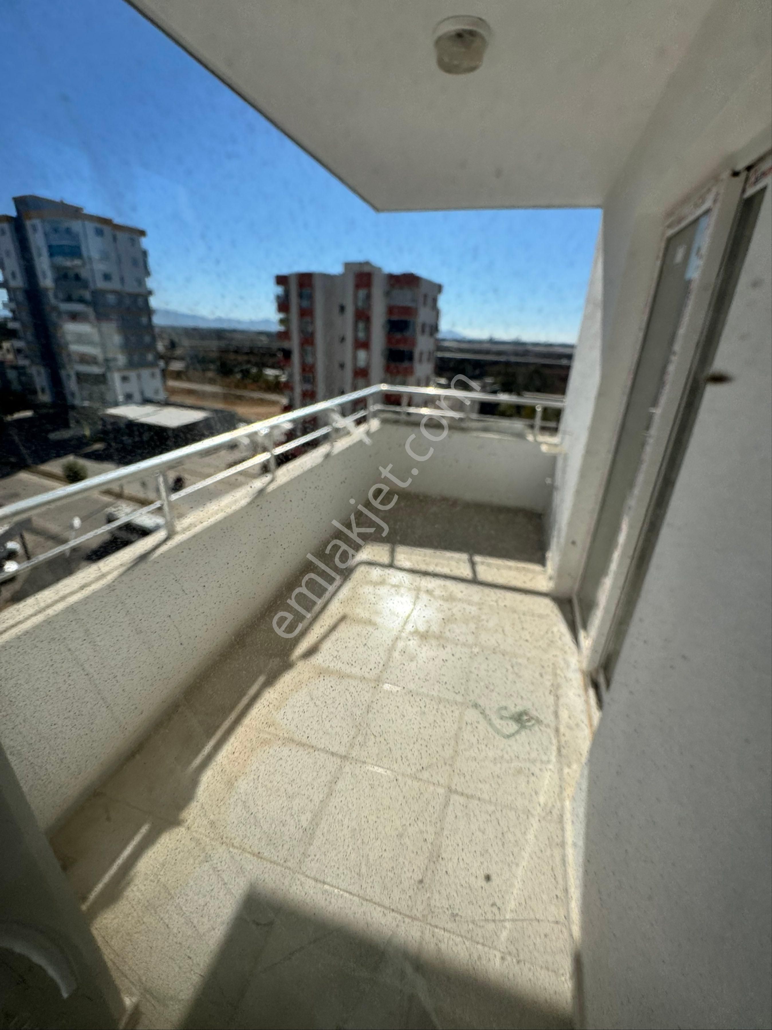 Saricam Orhangazi Mah 2+1 K Mutfak İskanli Hasarsiz Krediye Uygun Satliktir - Görsel 13