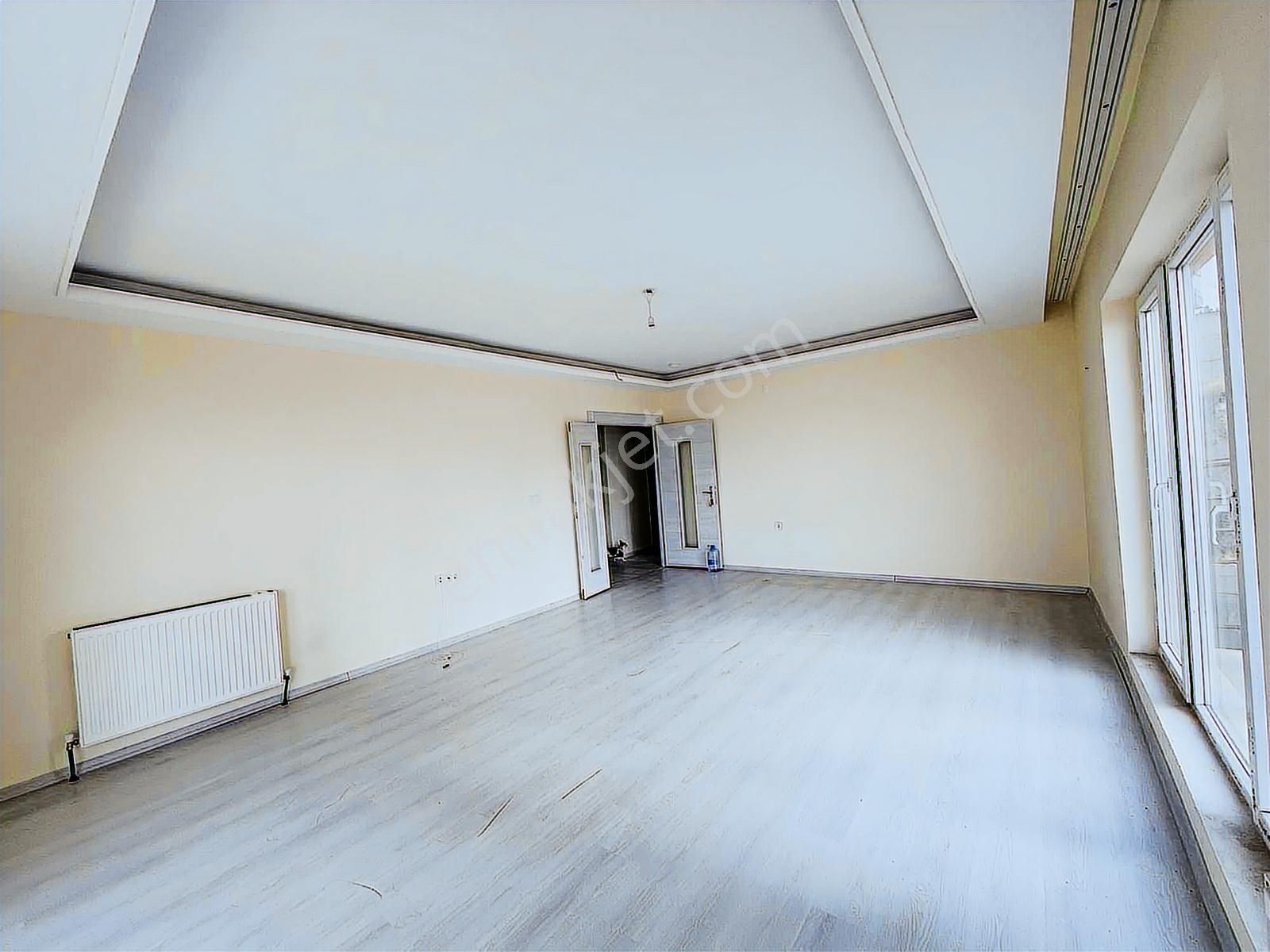 Yenimahalle Avcılar Mahallesinde Ön Cephe Satılık 4+1 Daire - Görsel 32