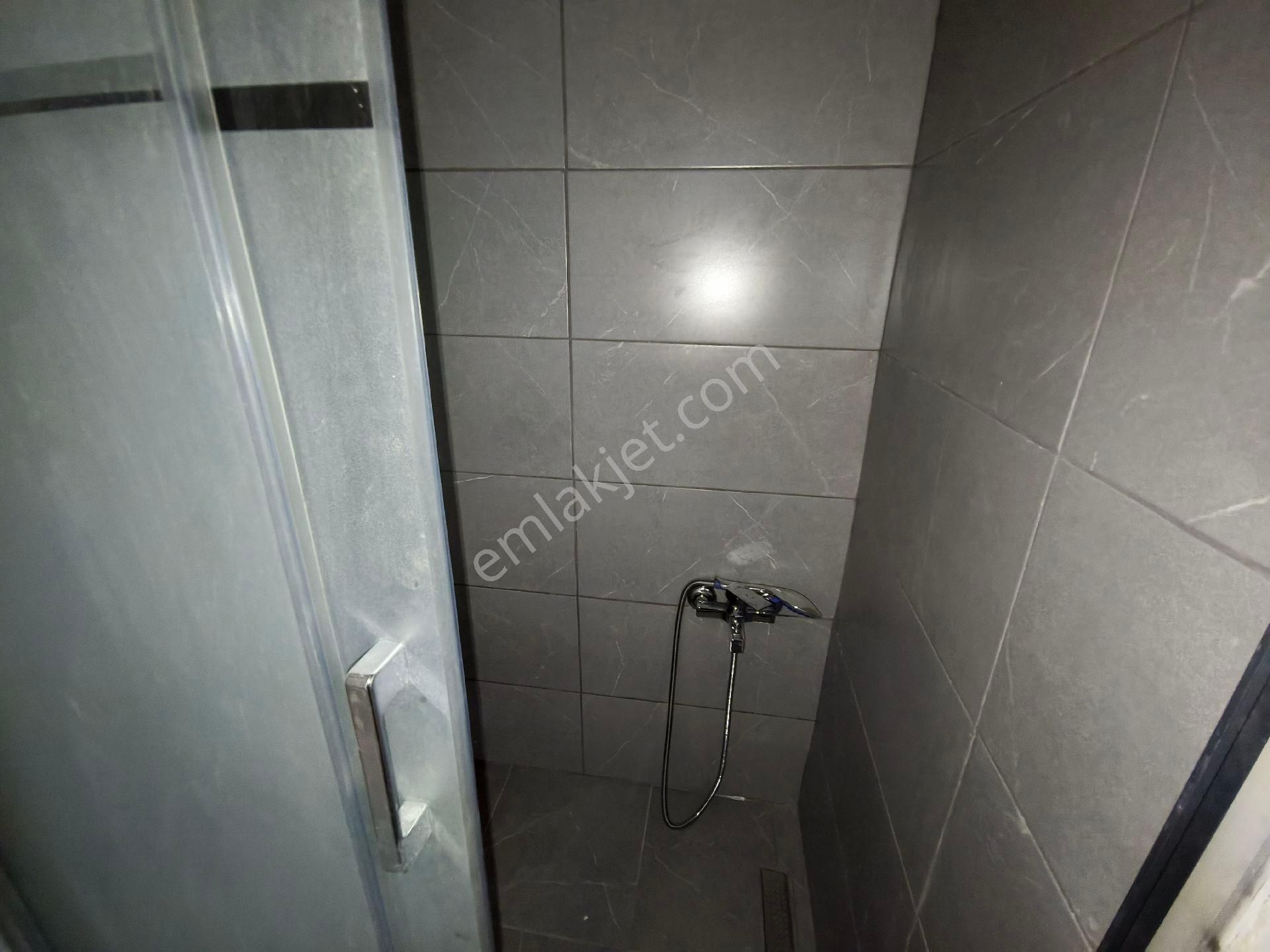 Güneyden Metroya 10 Dakika Yürüme 2+1.90m2 Balkonlu Daire - Görsel 29