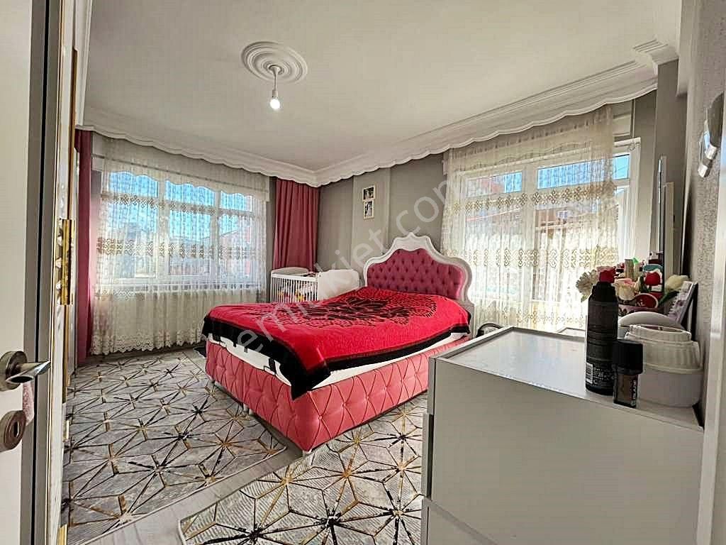 Az-er Yapıdan Vatan Mahallesinde İskanlı Ön Cephe Satılık 2+1 Daire!! - Görsel 6