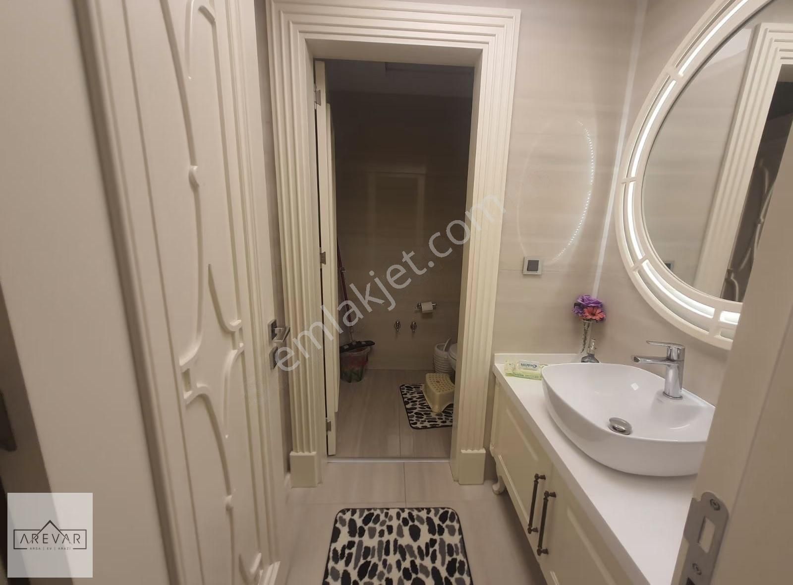 Şehirgösteren Kavşağına Çok Yakın Ultra Lux 4+1 Daire - Görsel 25