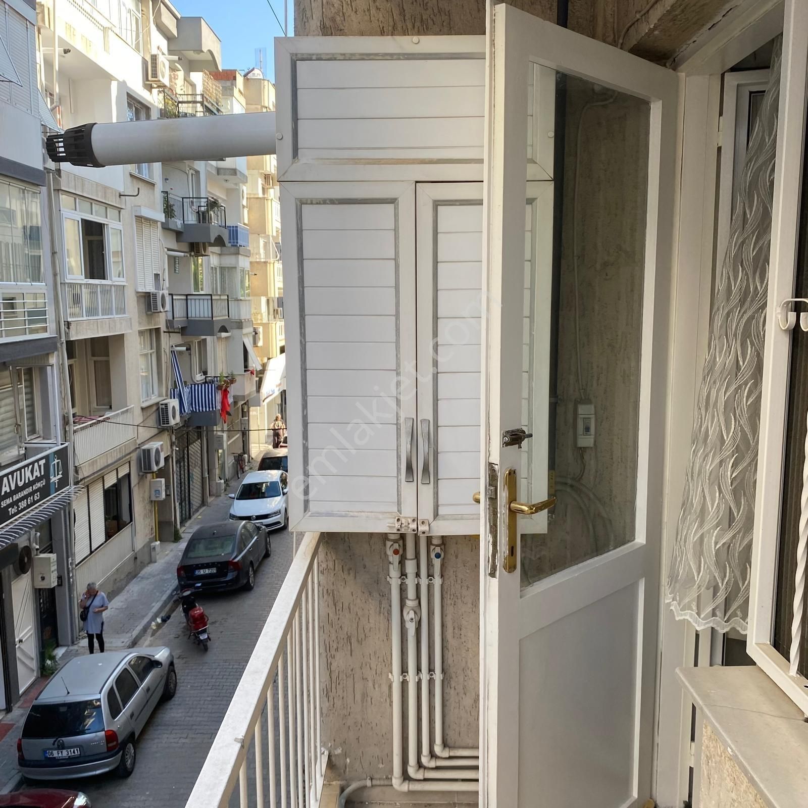 Alaybey Bahariye Mh. Merkezi Konumda Tadilatlı Satılık 2+1 Daire - Görsel 4