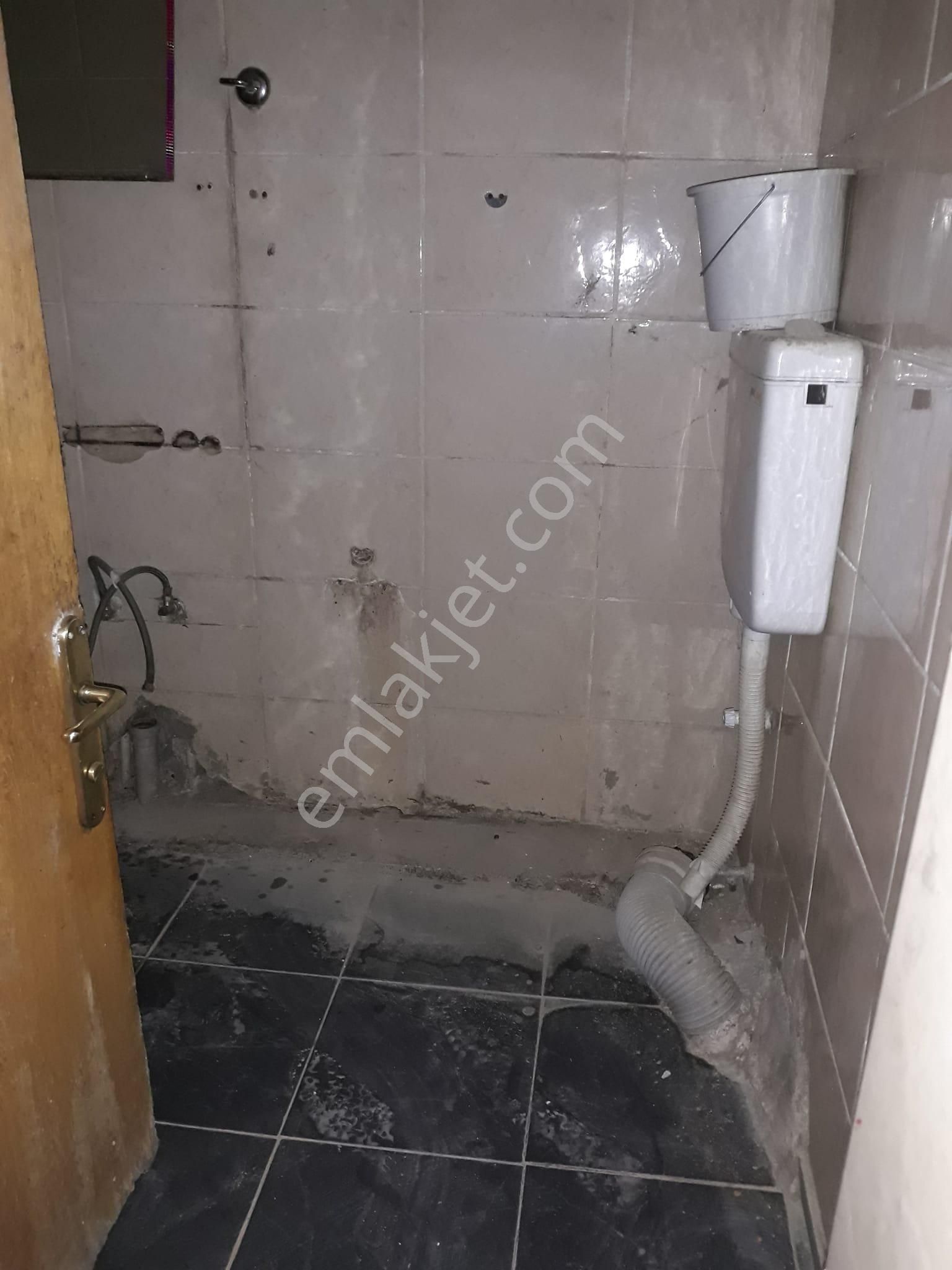 Nasreddin Emlaktan Eski Cumhuriyet Okulu Civarı Satılık Müstakil - Görsel 4