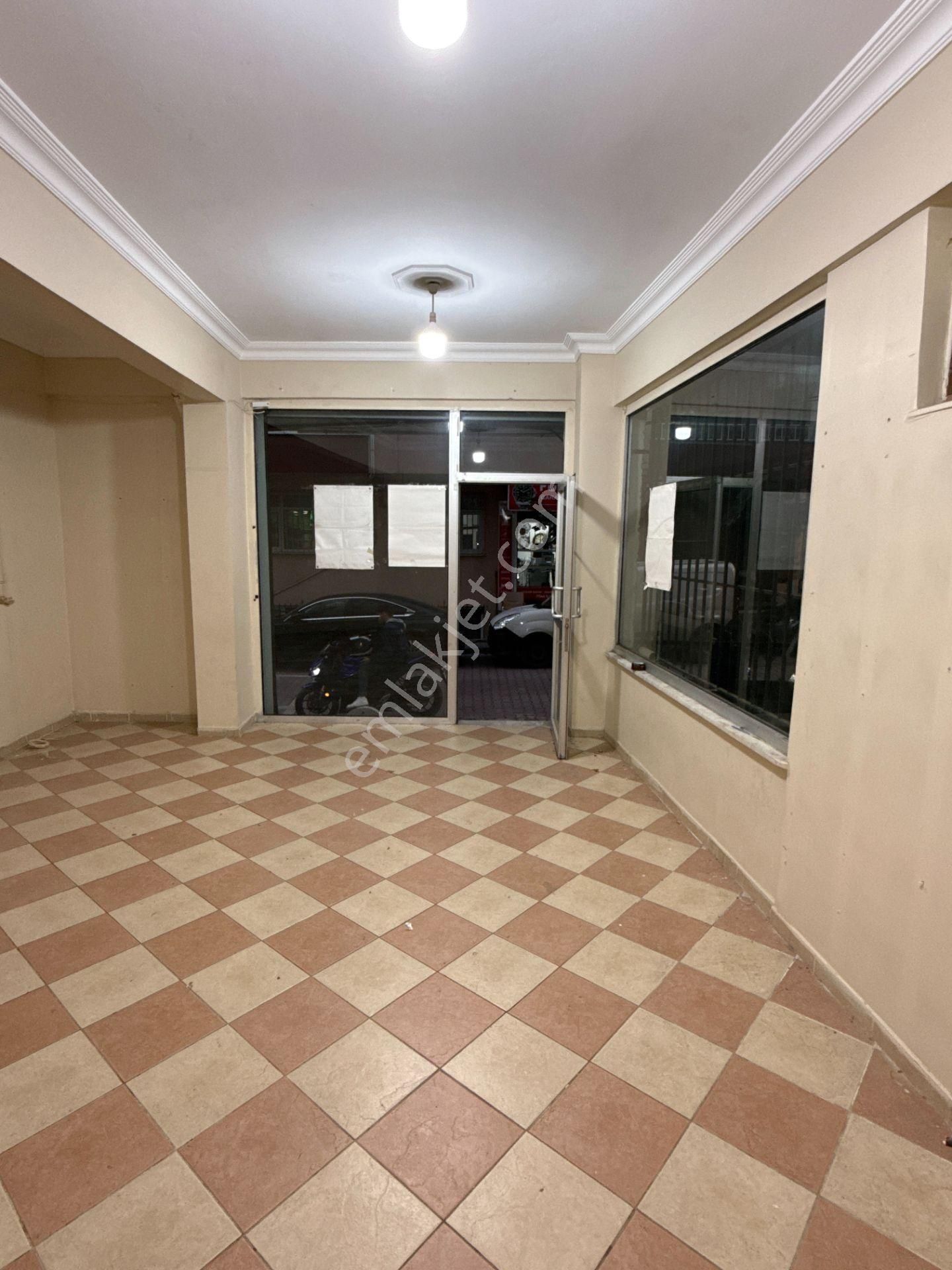 Yenibosna Yıldırım Beyazıt Caddesine Yakın Satılık Depolu Dükkan - Görsel 12