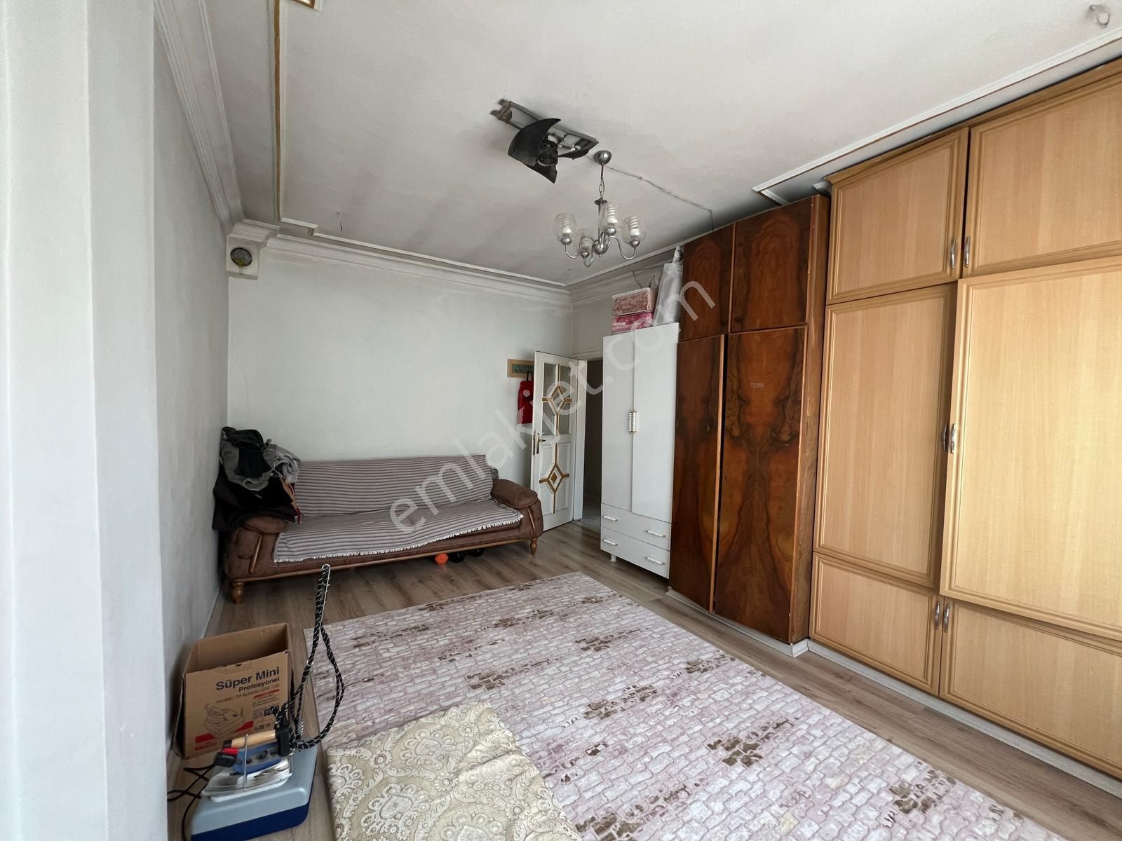 Mersin Özgürlük Mahallesi'nde Satılık 3 Katlı Müstakil Bina - Görsel 7