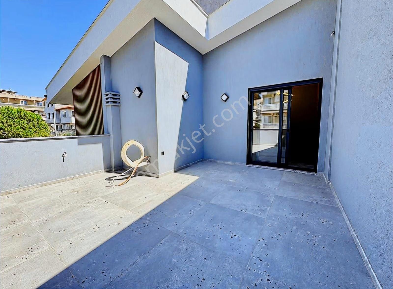 Bornova Atatürk Mah Teraslı Sıfır 4+1 Tripleks Satılık Villa - Görsel 7