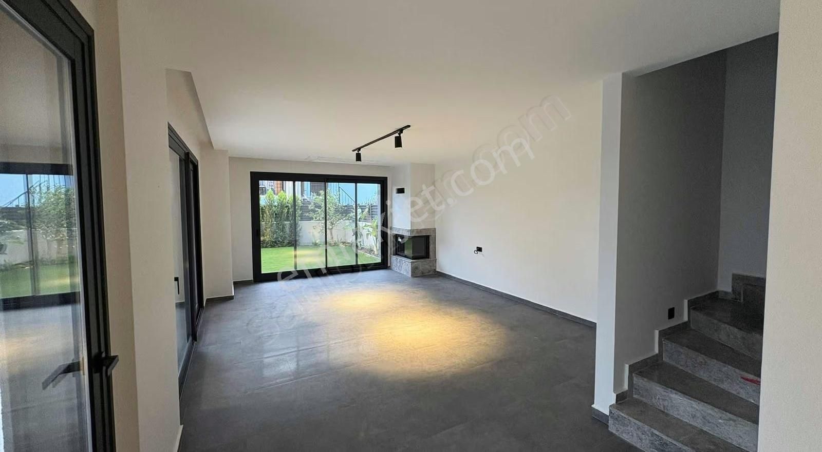 Şifne'de Sıfır Müstakil Havuzlu 4+1 Lüks Villa - Görsel 5