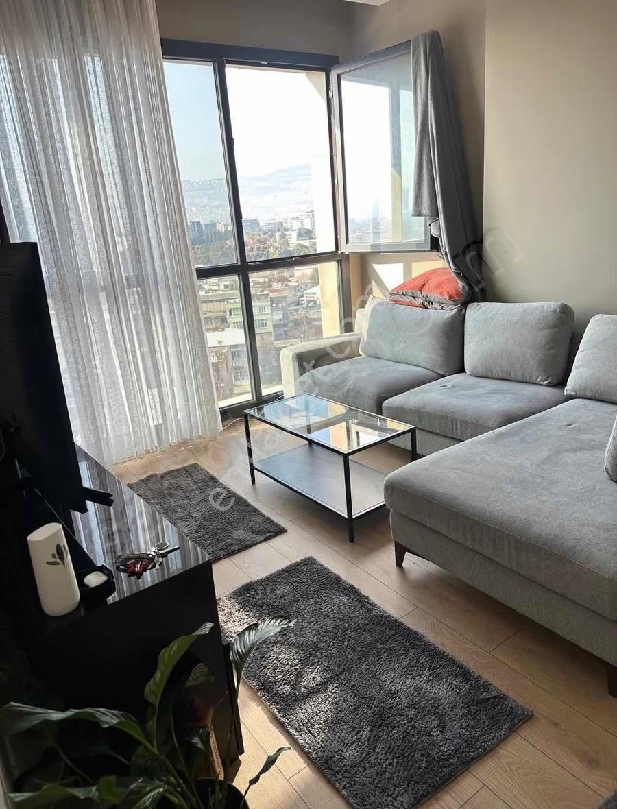 Bornova Varyant Tower Eşyalı 1+1 Satılık Daire - Görsel 2