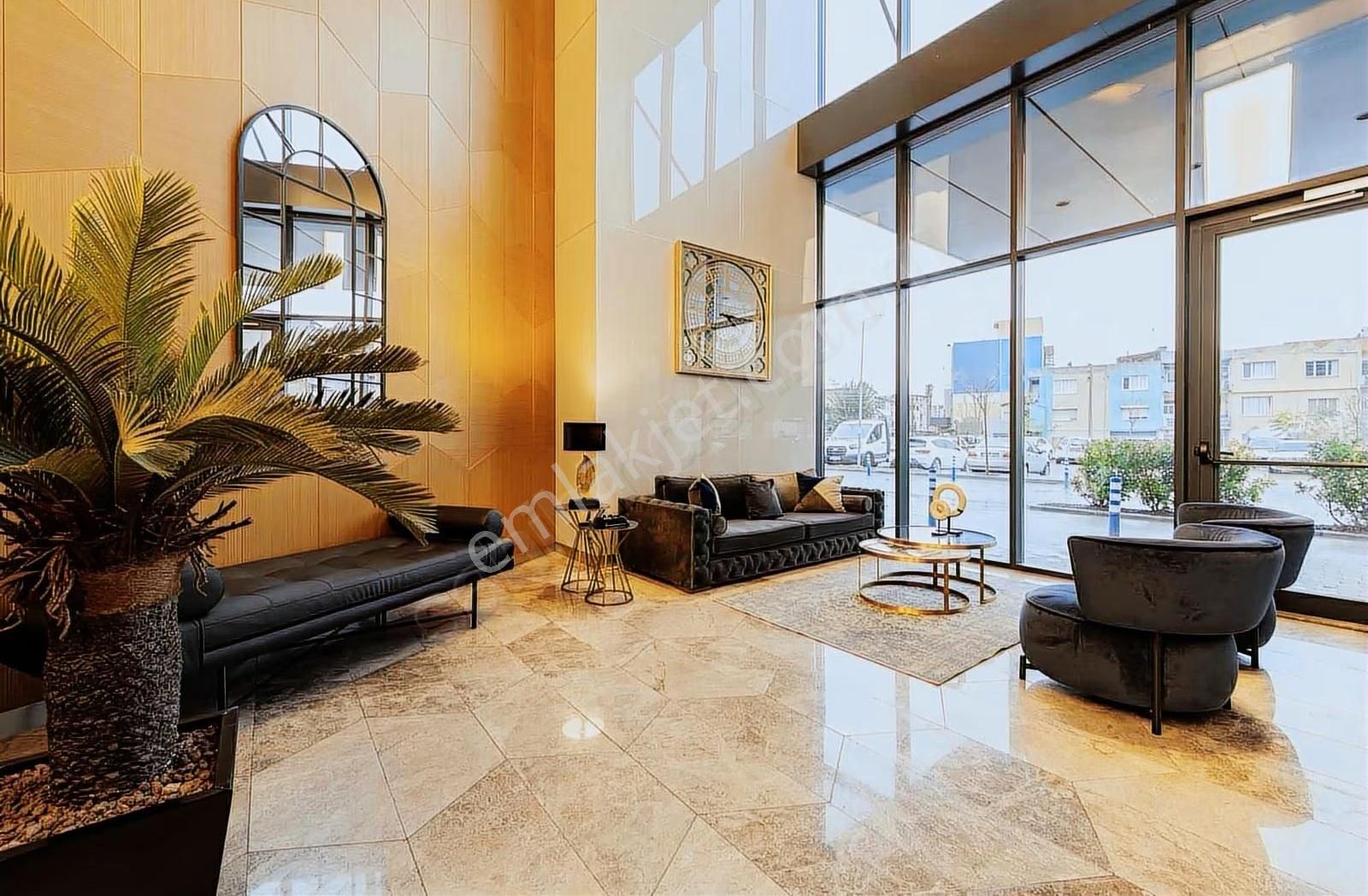 Bornova Varyant Tower Eşyalı 1+1 Satılık Daire - Görsel 14