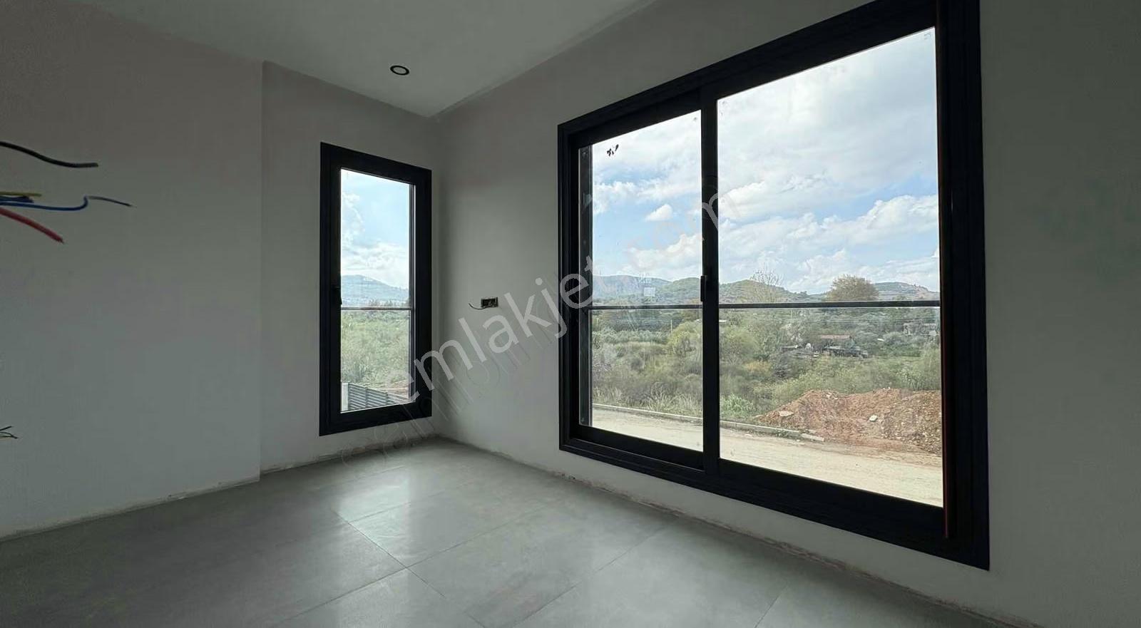Güzelbahçe Yelki'de Müstakil Havuzlu 4+1 Lüks Villa - Görsel 15