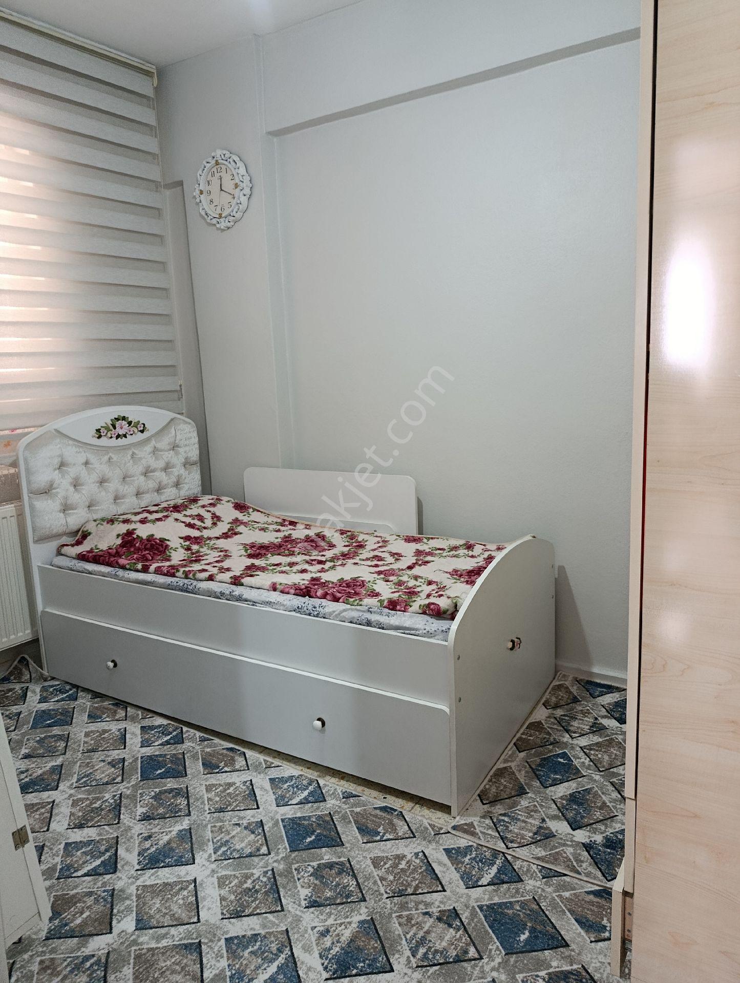 Satılık Bakımlı 1 Kat Bakımlı 4 Oda - Görsel 9