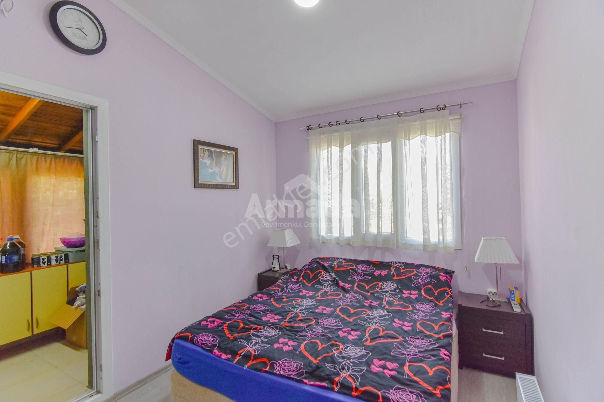 Gökçealan'da Doğayla İç İçe Yaşam Sağlayan 2+1 Çiftlik Evi - Görsel 10