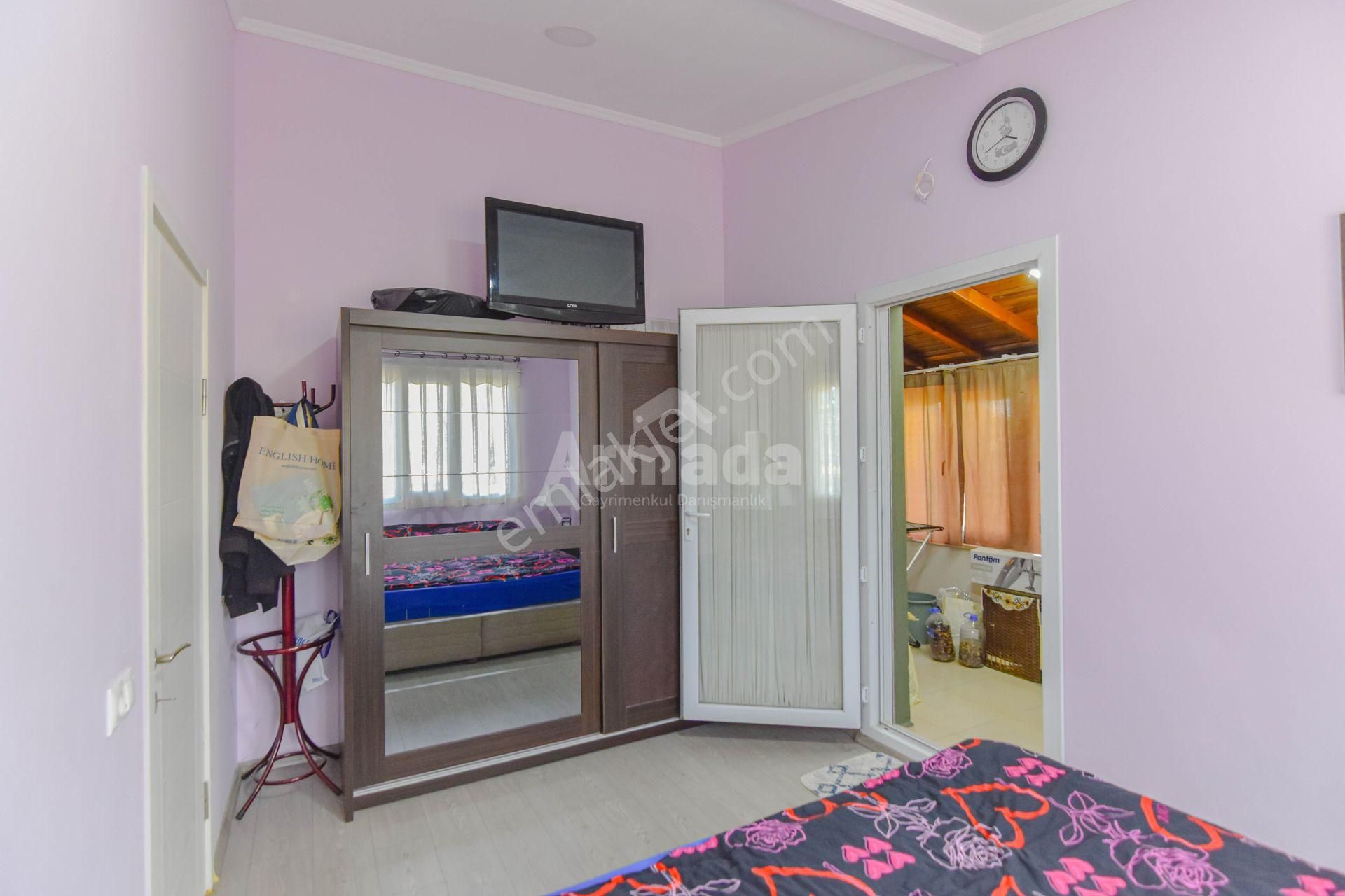 Gökçealan'da Doğayla İç İçe Yaşam Sağlayan 2+1 Çiftlik Evi - Görsel 12