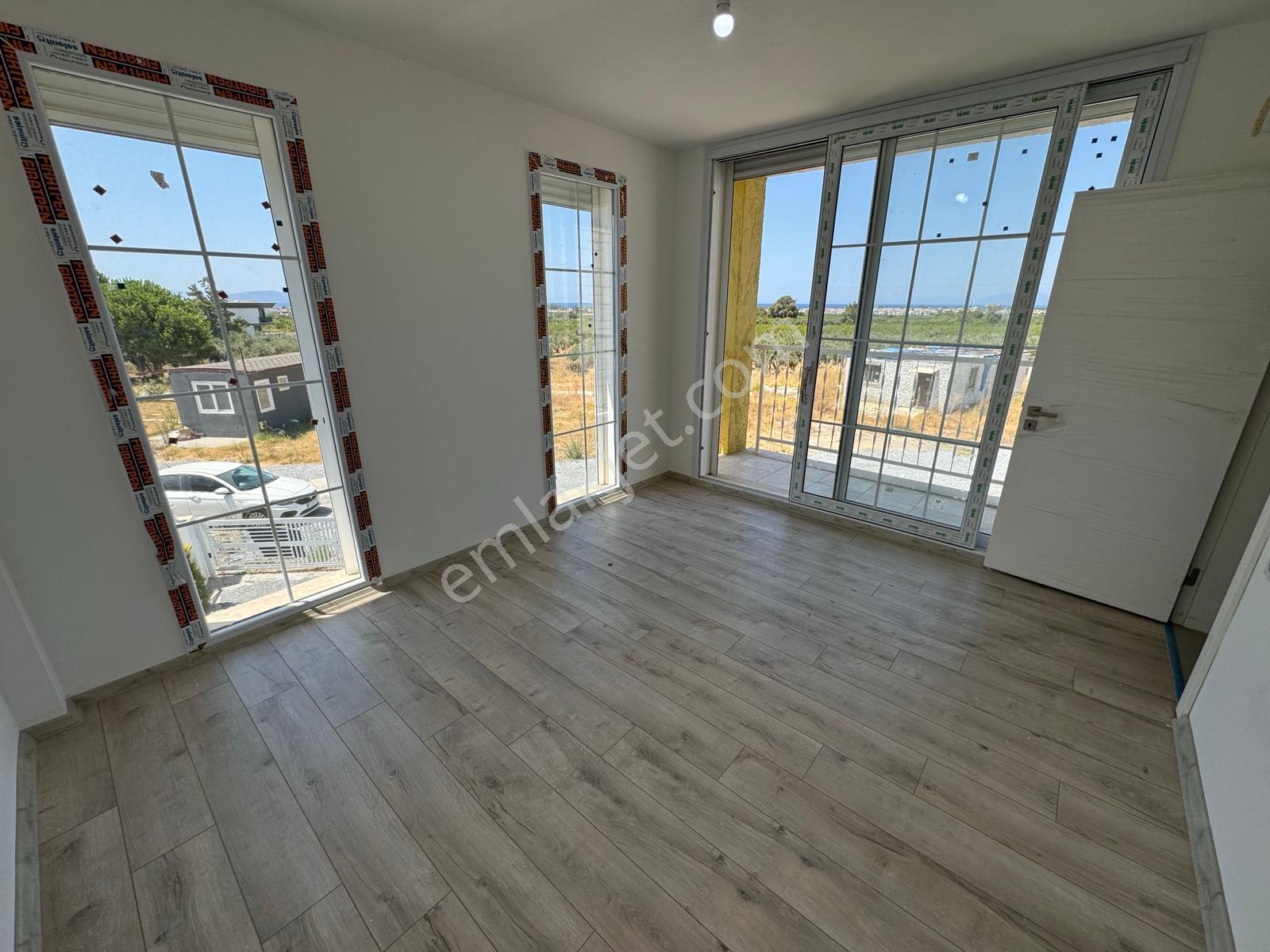 Kuşadası'nda Denize Yakın 4+1 Müstakil Havuzlu Villa - Görsel 25