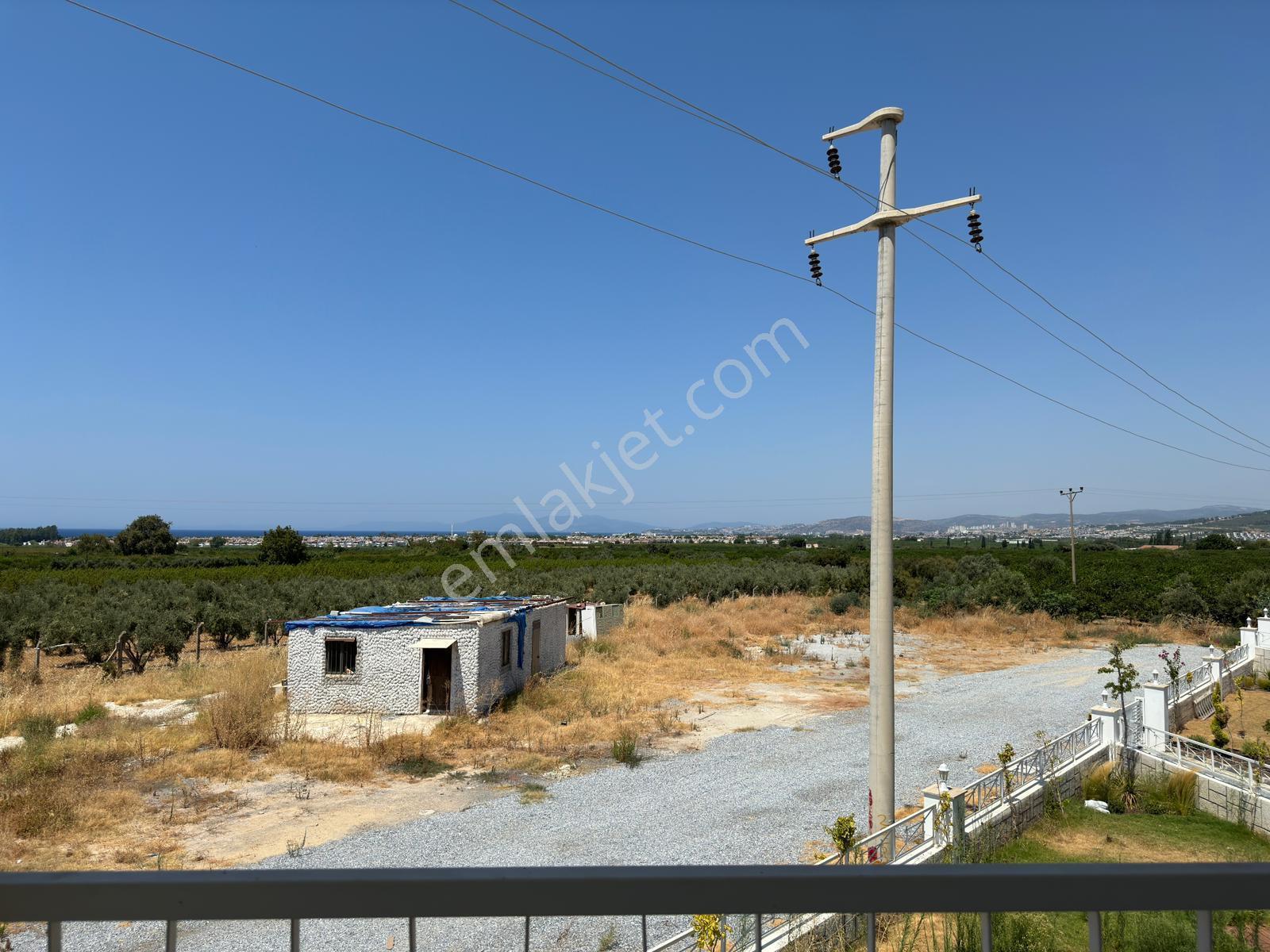 Kuşadası'nda Denize Yakın 4+1 Müstakil Havuzlu Villa - Görsel 35