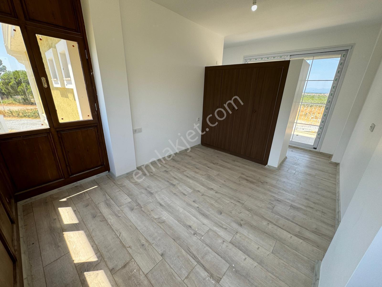 Kuşadası'nda Denize Yakın 4+1 Müstakil Havuzlu Villa - Görsel 23