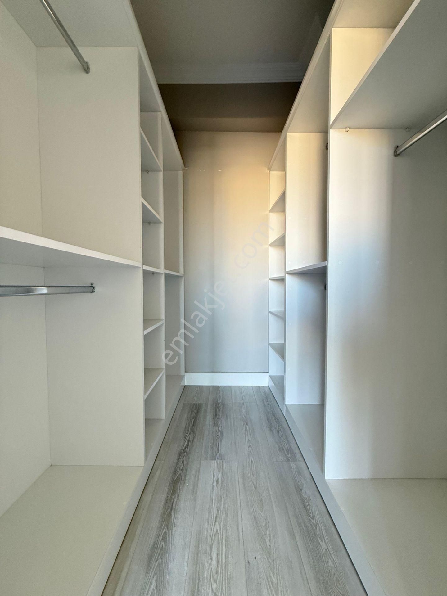 Silivri Yenimahallede Site İçerisinde 3+1 Peyzaj Cephe Sıfır Satılık Daire - Görsel 17