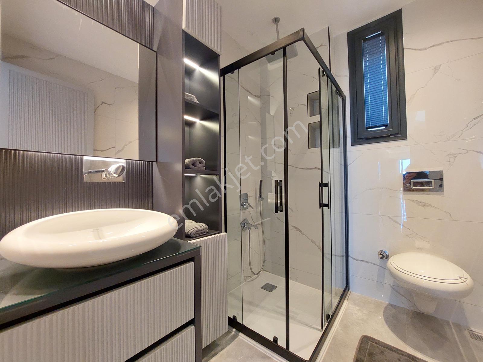 Kuşadası Soğucakta Full Deniz Manzaralı Eşyalı Villa - Görsel 22