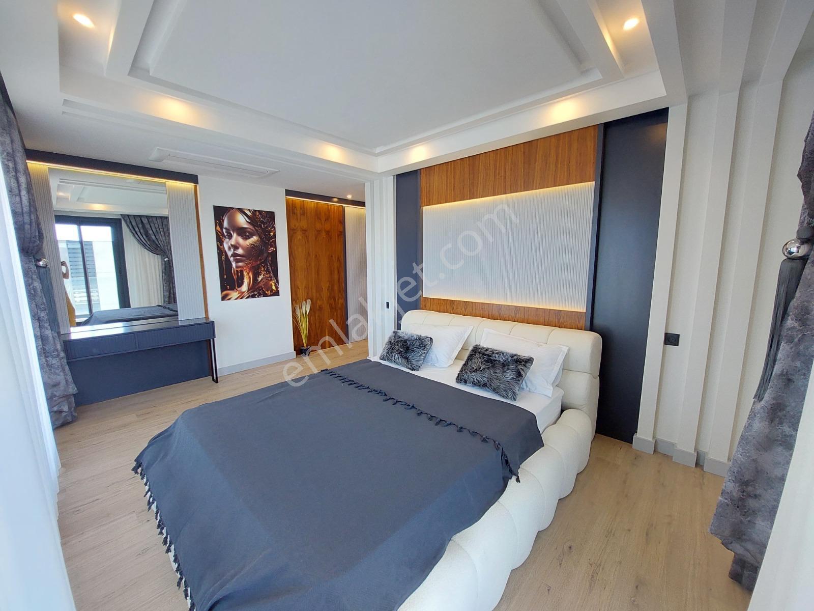 Kuşadası Soğucakta Full Deniz Manzaralı Eşyalı Villa - Görsel 25